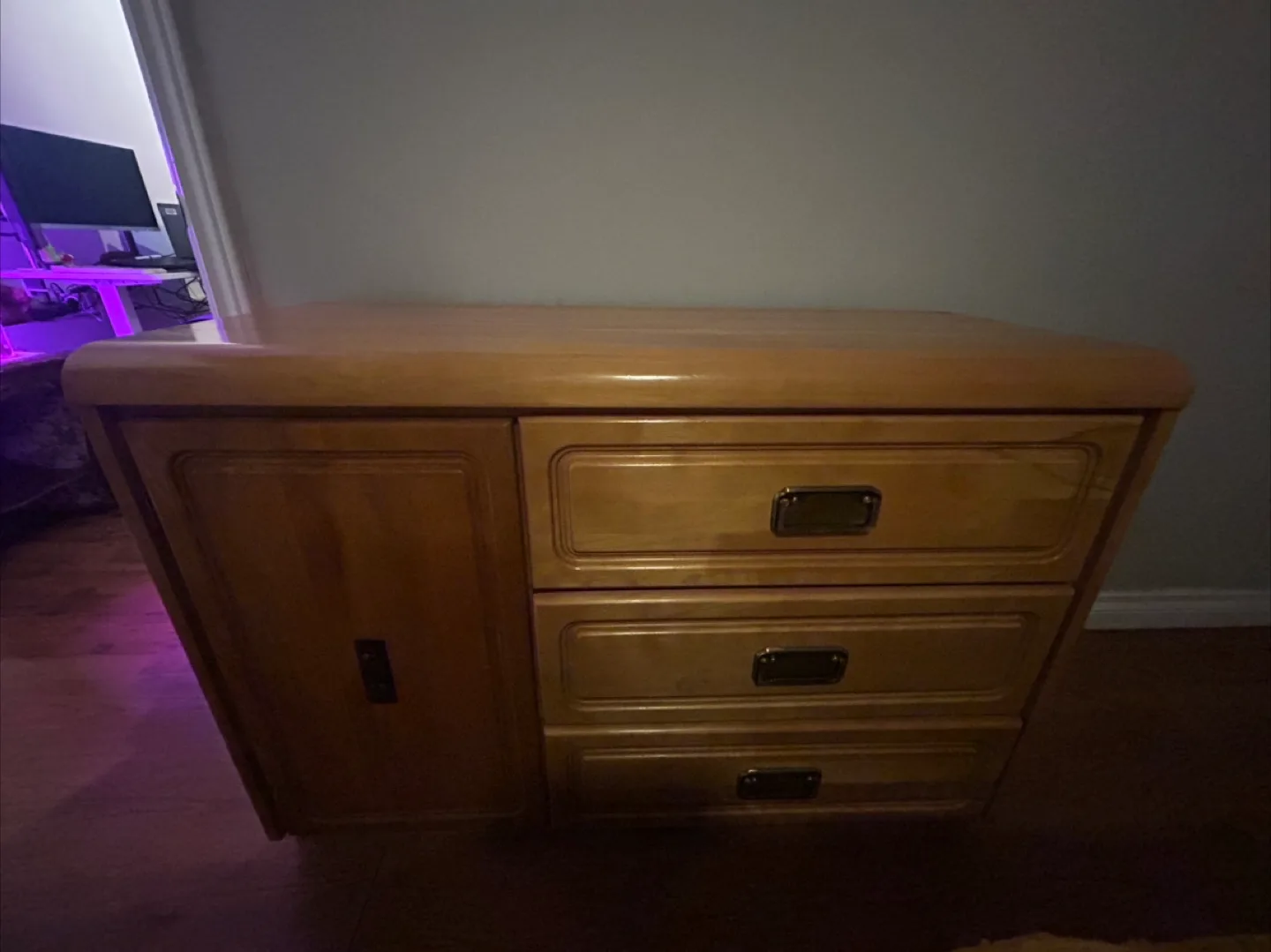 Wooden Dresser & 2x Bedside Tables thumbnail