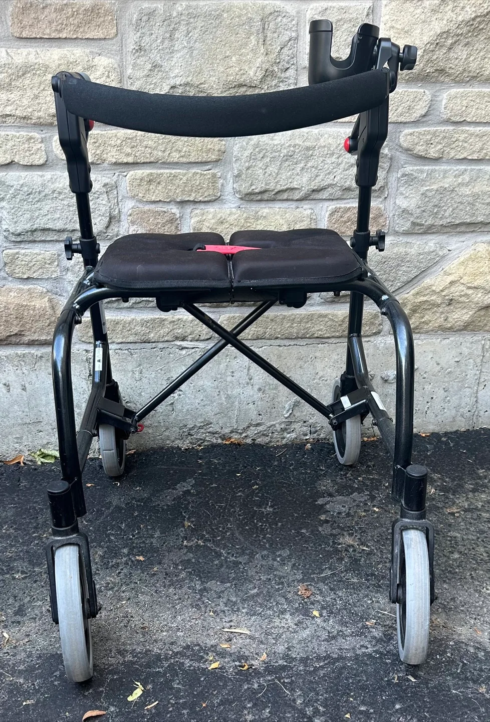 Nexus Walker with Cup Holder thumbnail