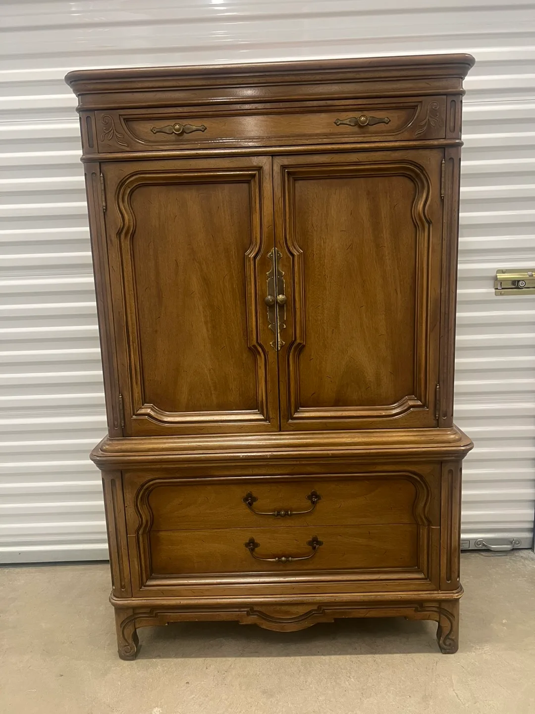 Metz Armoire Wardrobe w/drawers thumbnail