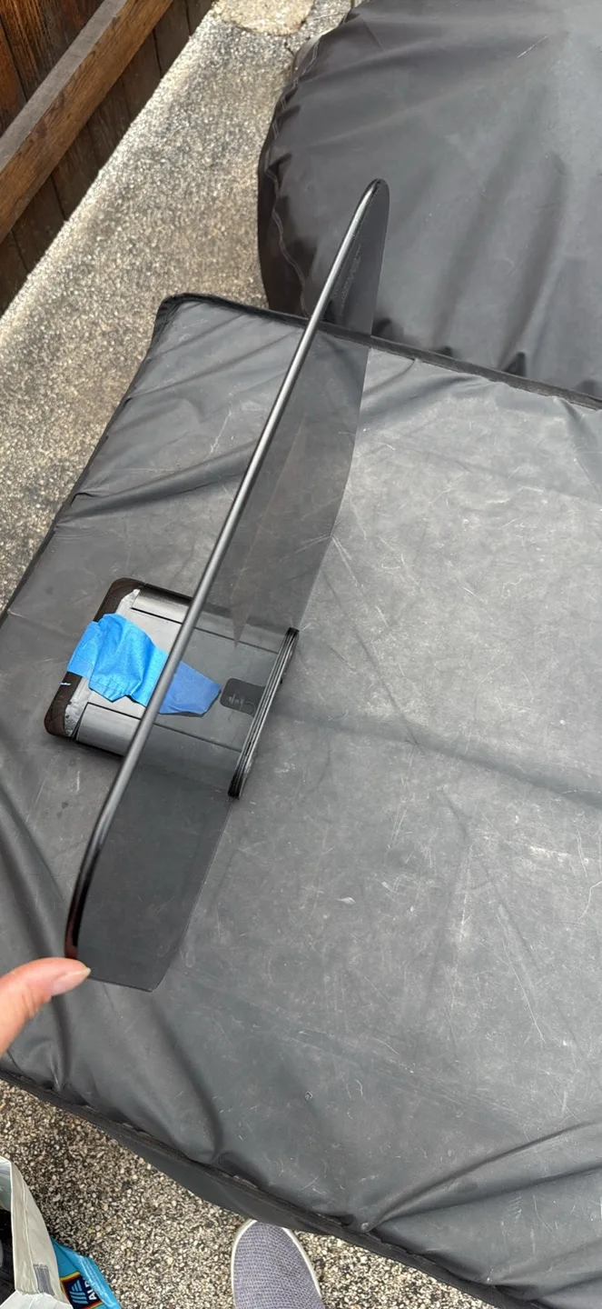 Sanus Small Single Shelf Black image indicator(2)