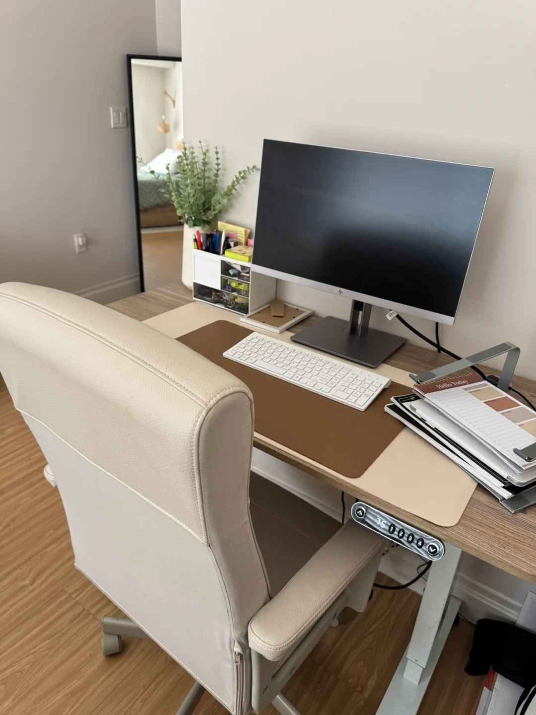 Electric Standing Desk - 48" x 24" thumbnail