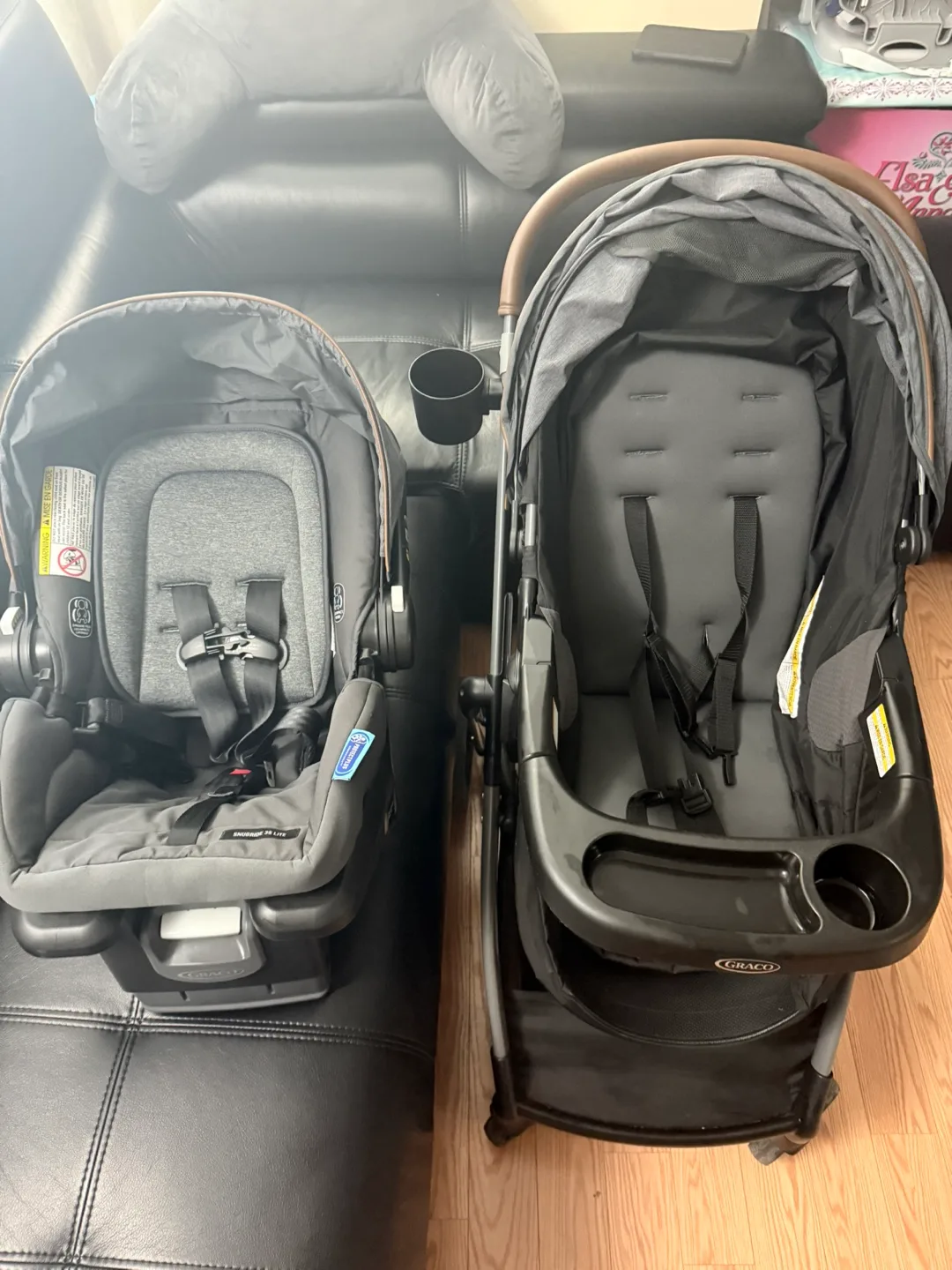 Graco SnugRide 35 Lite Infant Car Seat & Stroller thumbnail