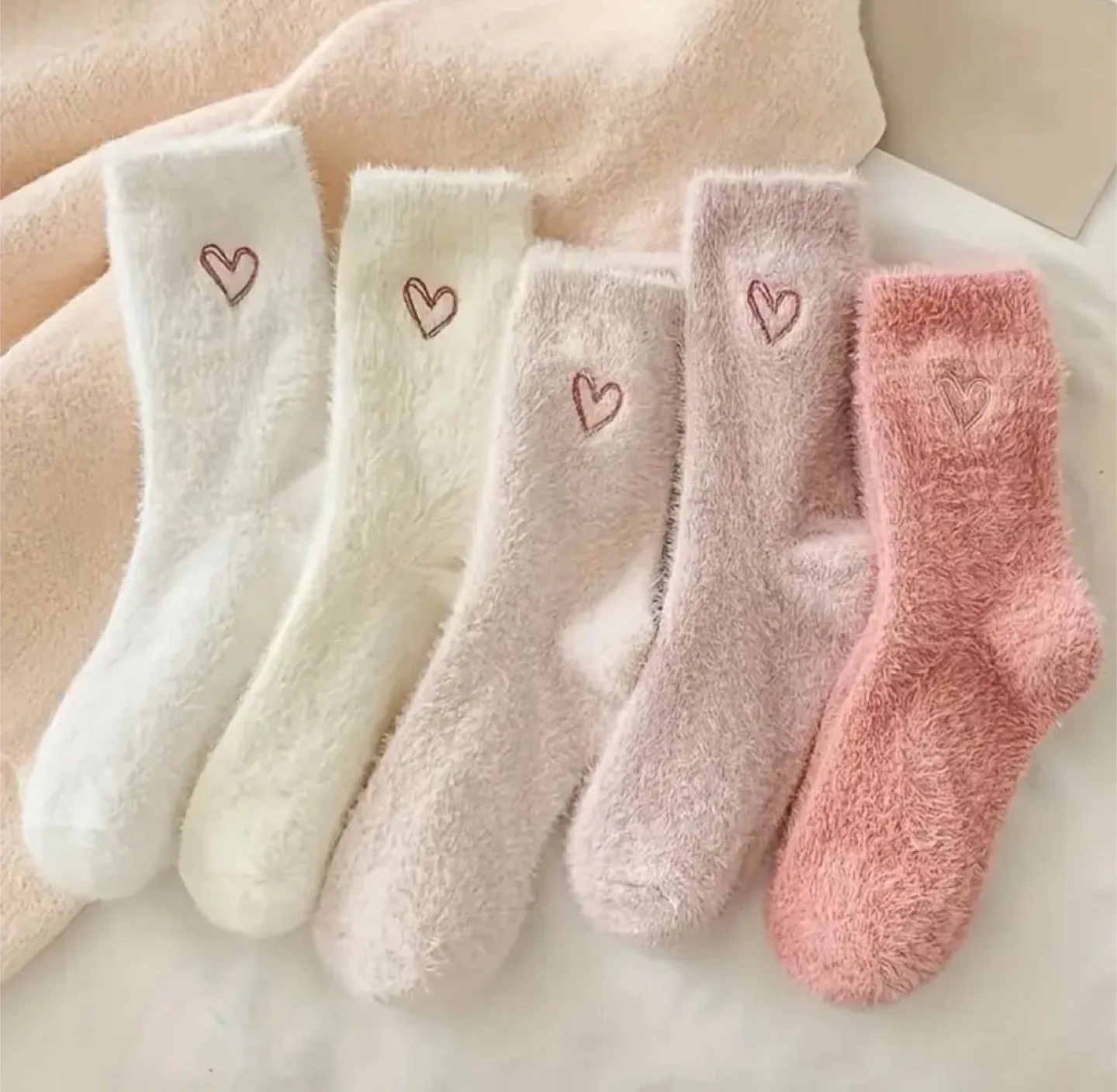 Fuzzy Heart Socks - 5 pcs thumbnail