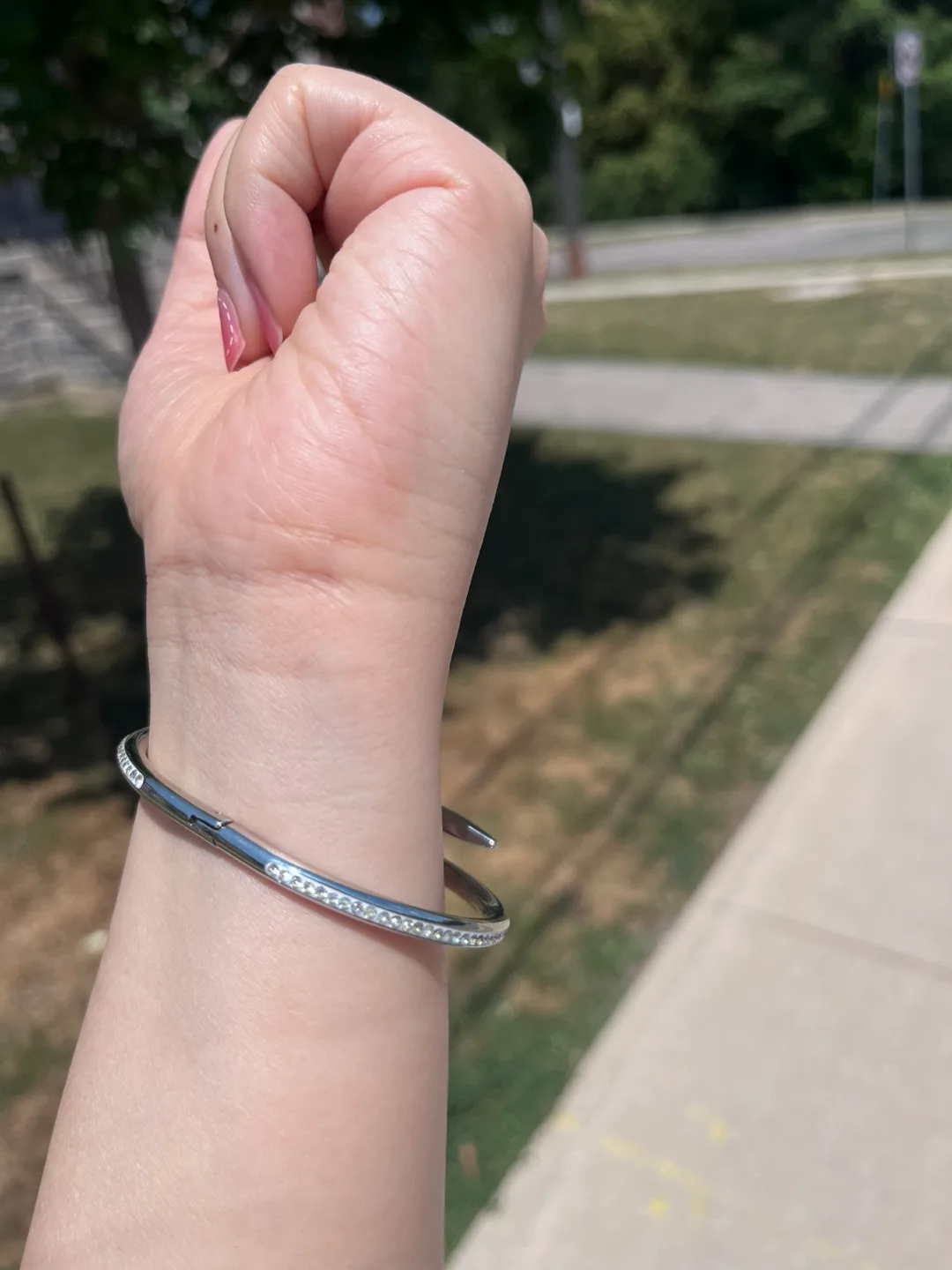 Silver Nail Bangle Bracelet image indicator(6)