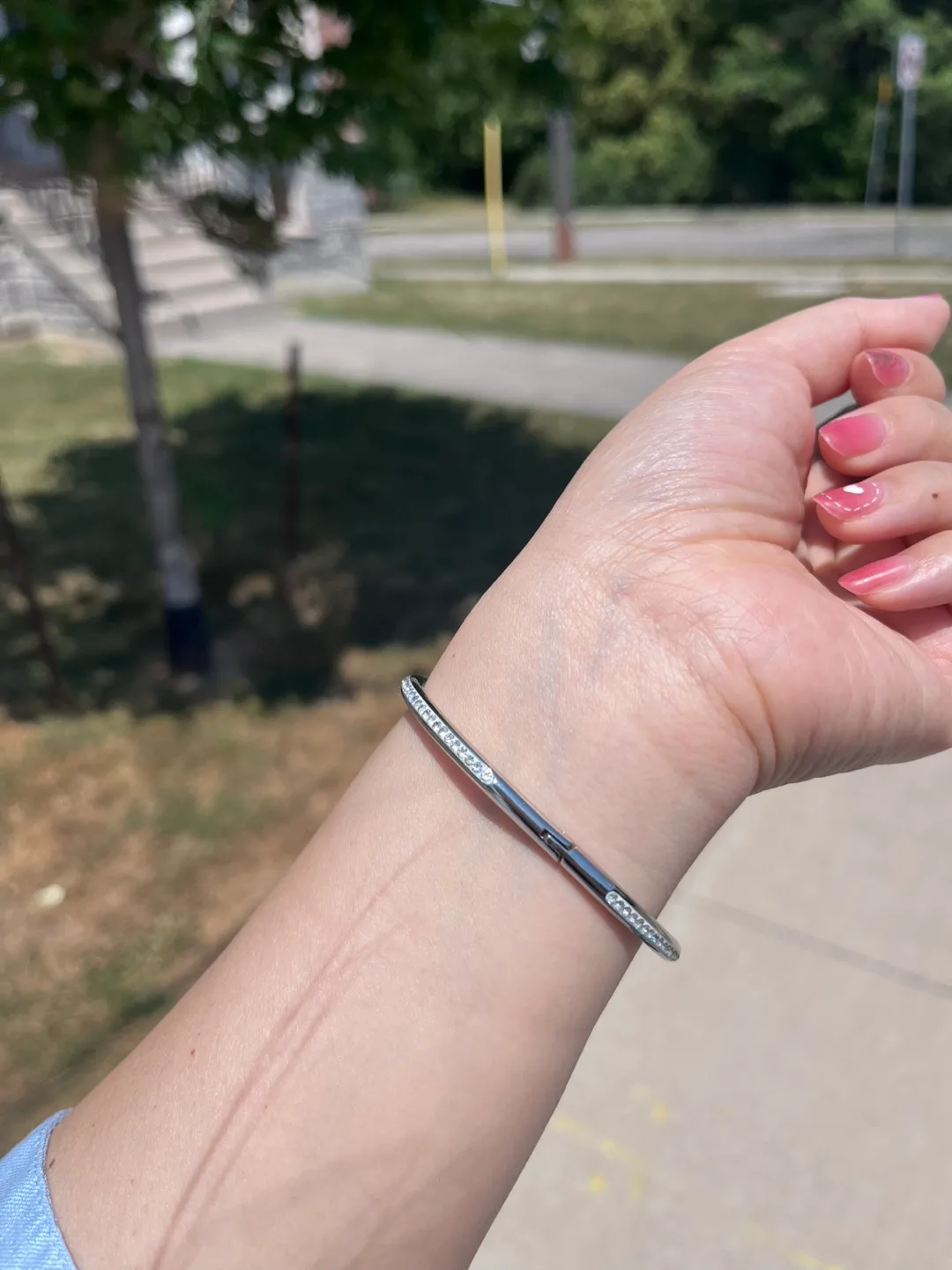 Silver Nail Bangle Bracelet image indicator(5)