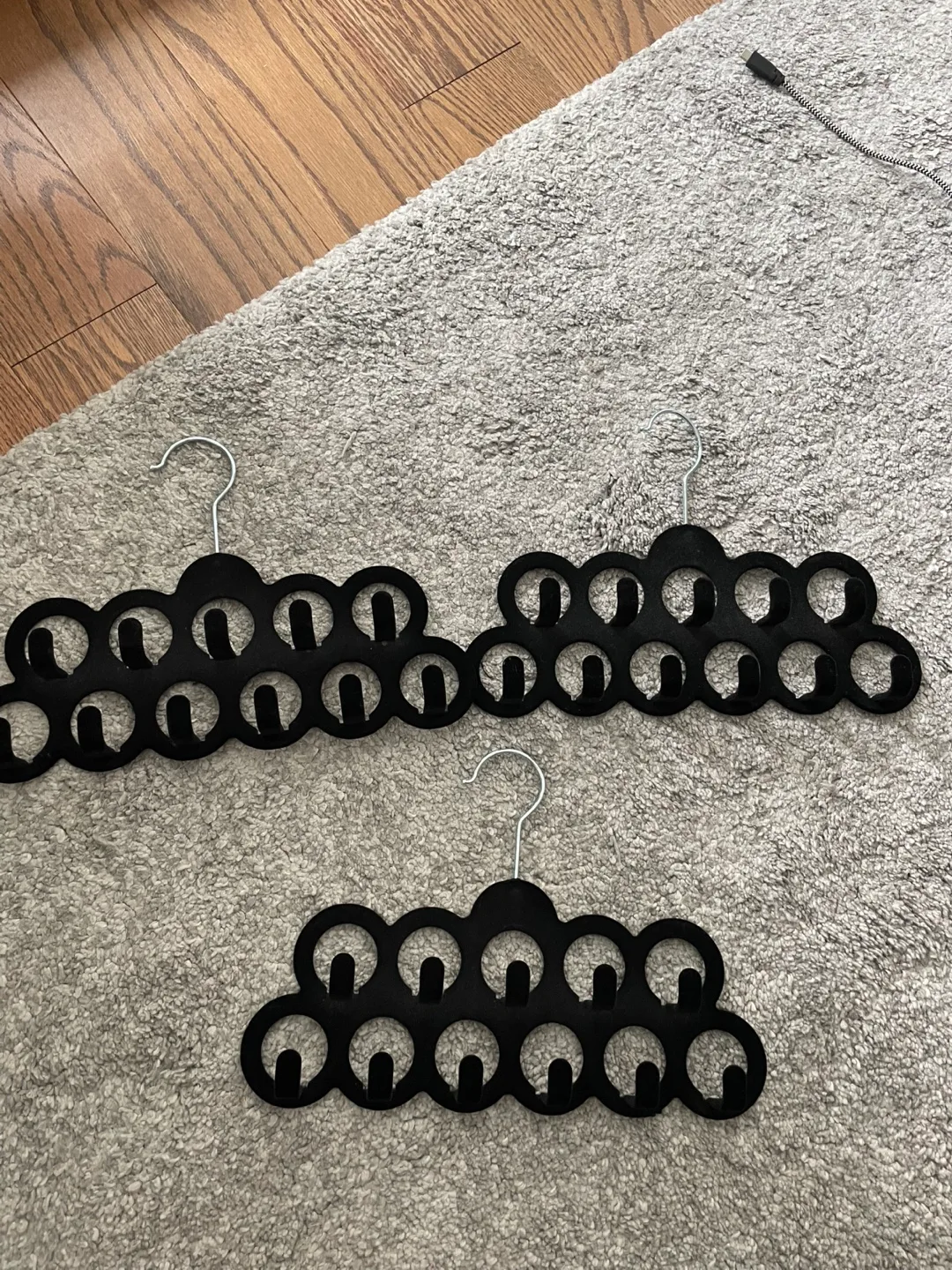 Black Scarf Hangers thumbnail