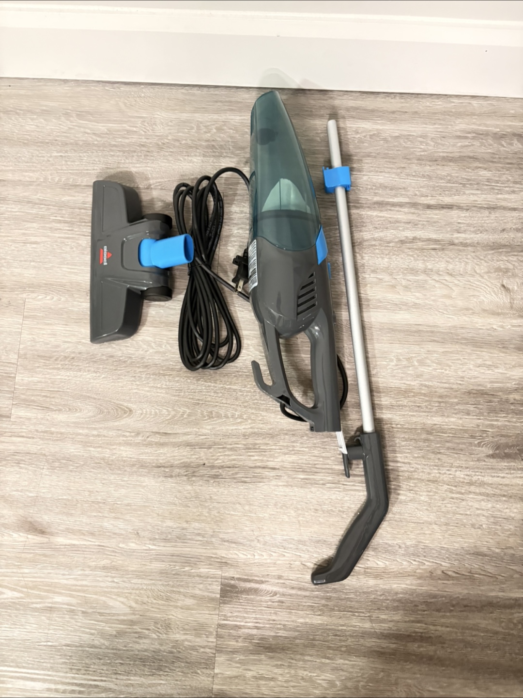 Bissell 3-in-1 Lightweight Corded Stick Vacuum - photo 4