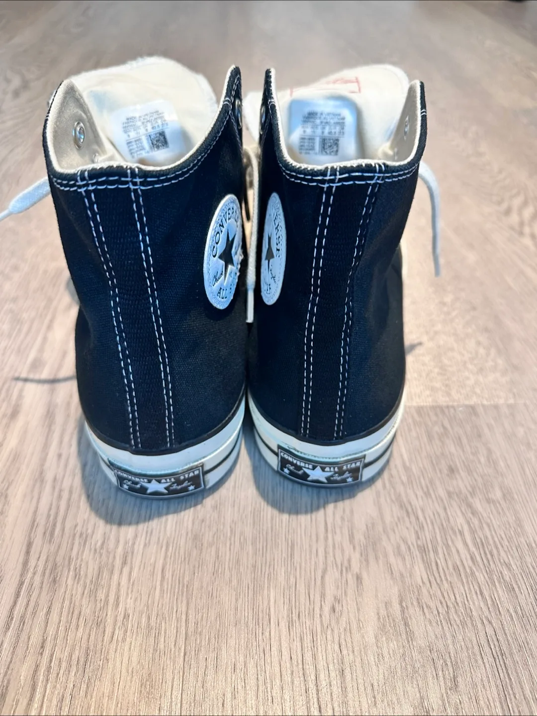 Converse Chuck Taylor All Star High Top - Black 9 US Men size image indicator(9)