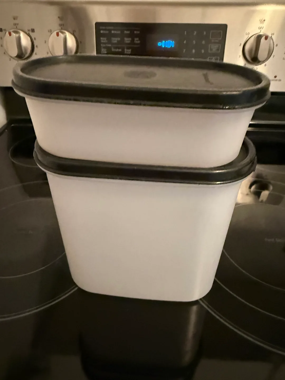 Tupperware Tumblers image indicator(6)