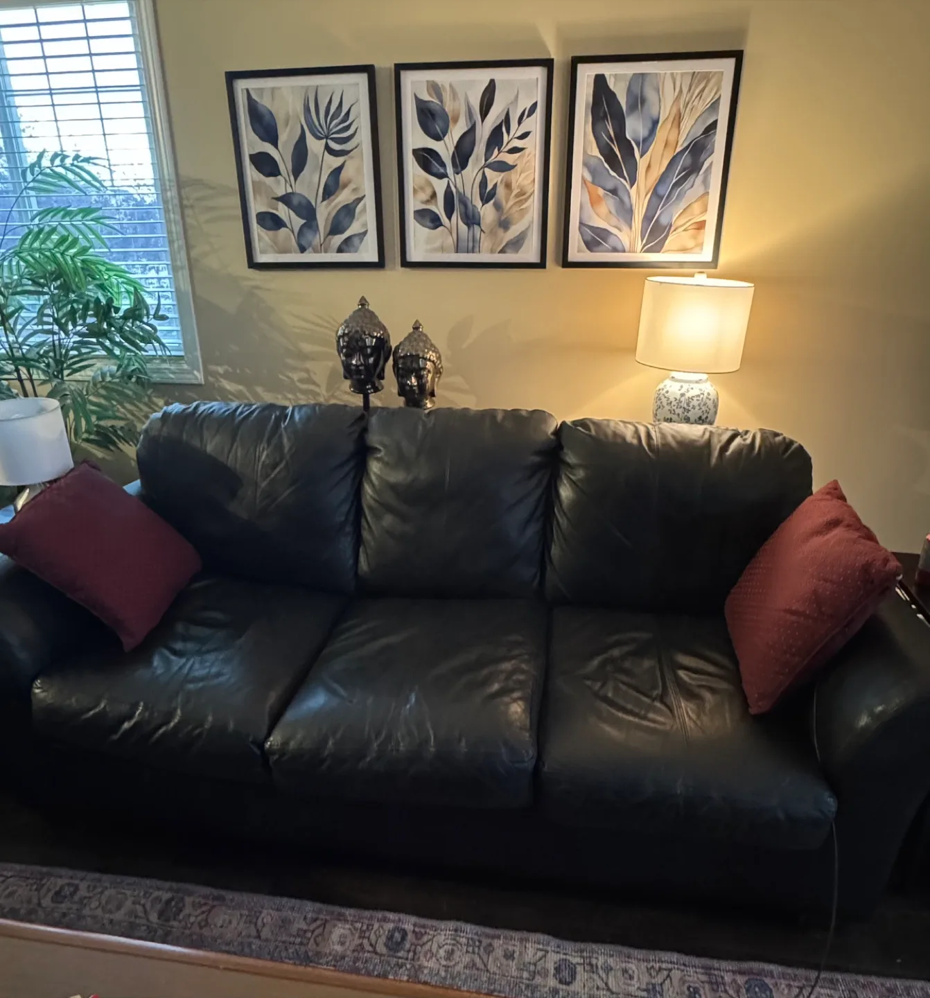Black Leather 3-Seater Sofa thumbnail