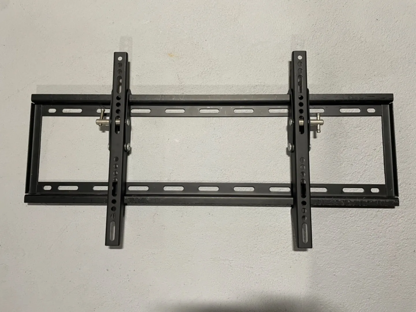 TV Wall Mount - Black thumbnail