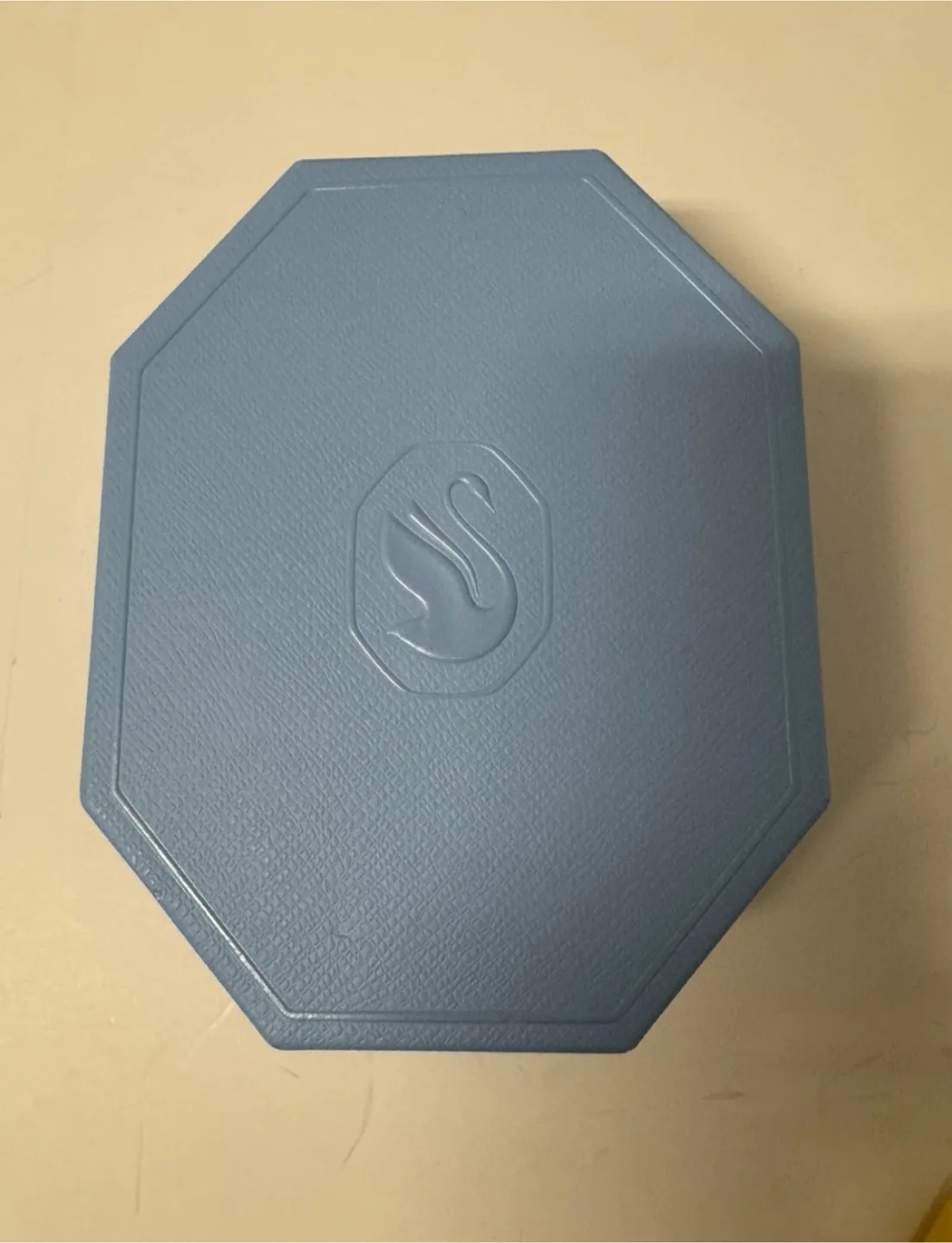 �🇨🇦🍁Swarovski Empty Octagon Jewelry Box - Light Blue thumbnail