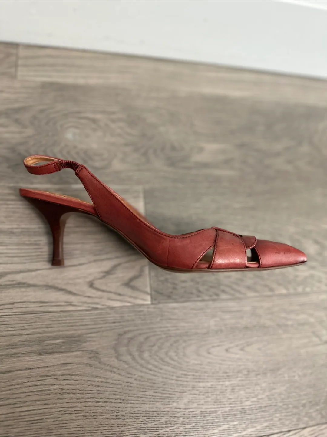 Diba Slingback Heels - Size 6.5 image indicator(4)