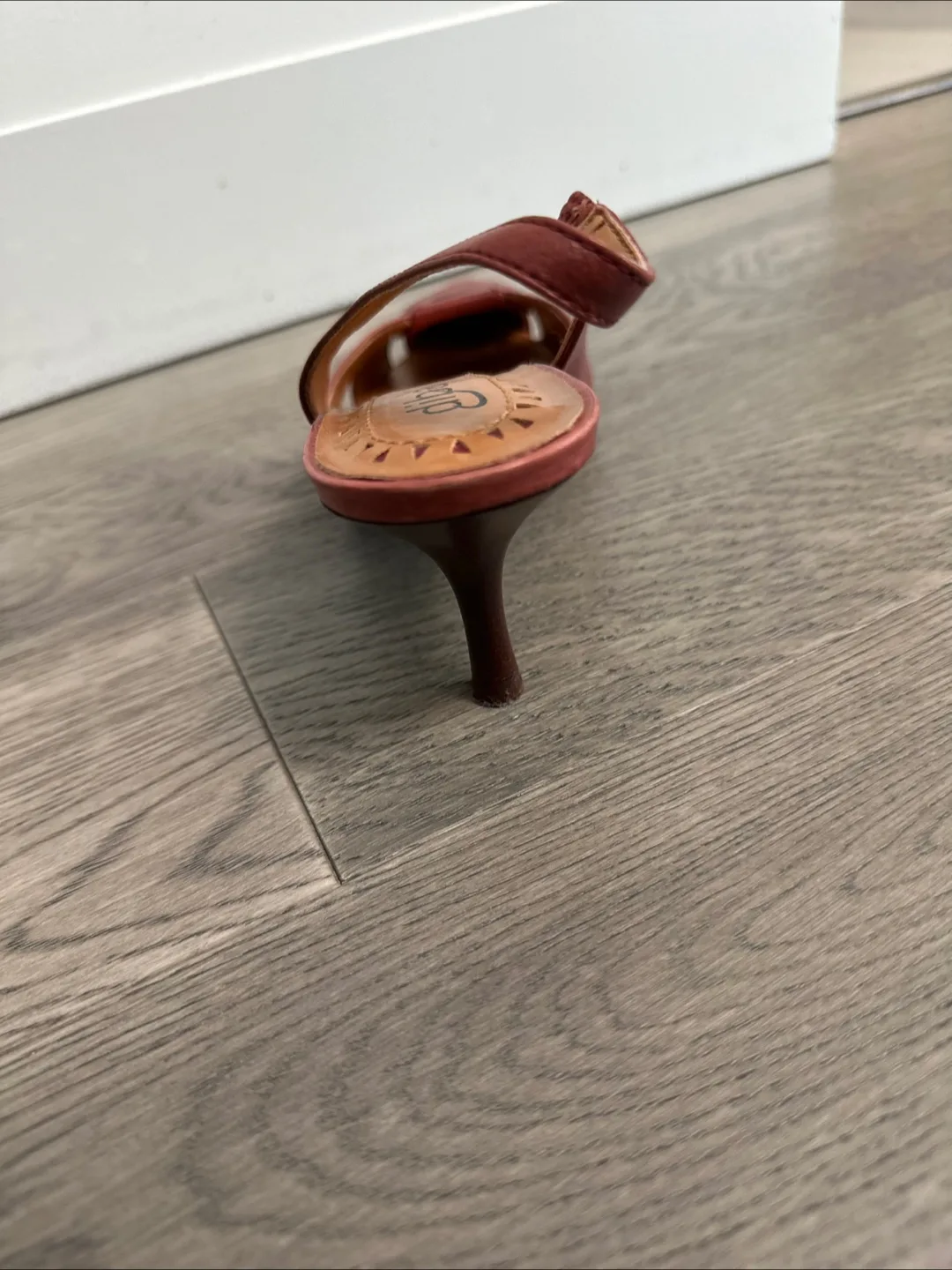 Diba Slingback Heels - Size 6.5 image indicator(5)