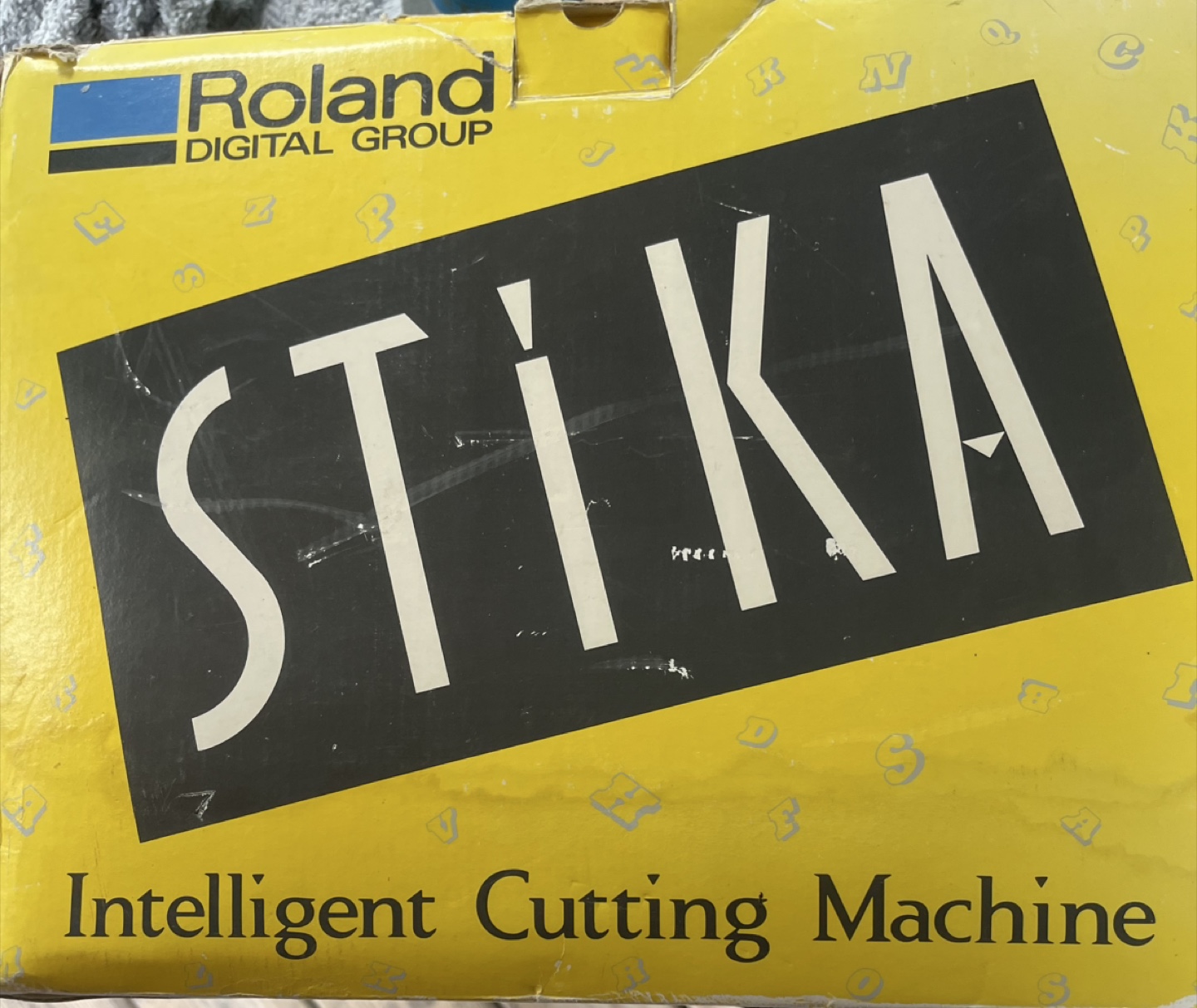 Roland Stika Intelligent Cutting Machine