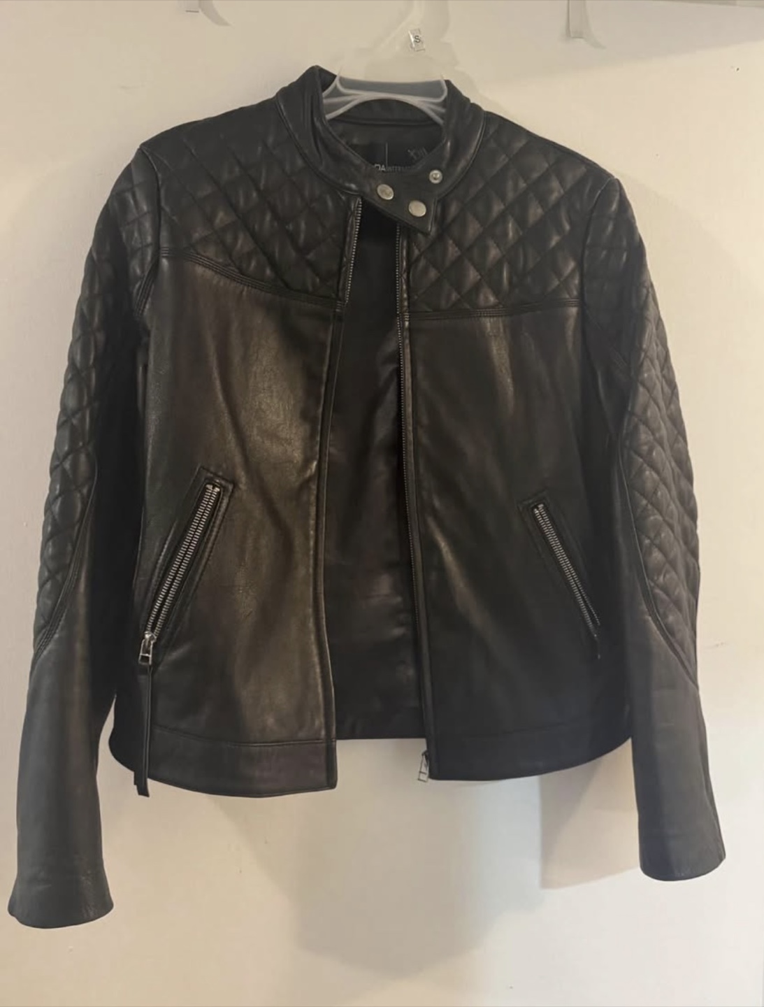Real Leather black jacket - small - Moda International