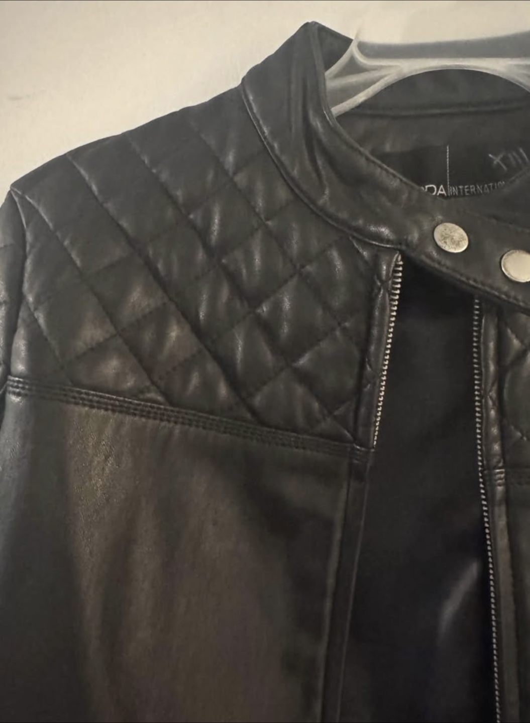 Real Leather black jacket - small - Moda International - photo 3