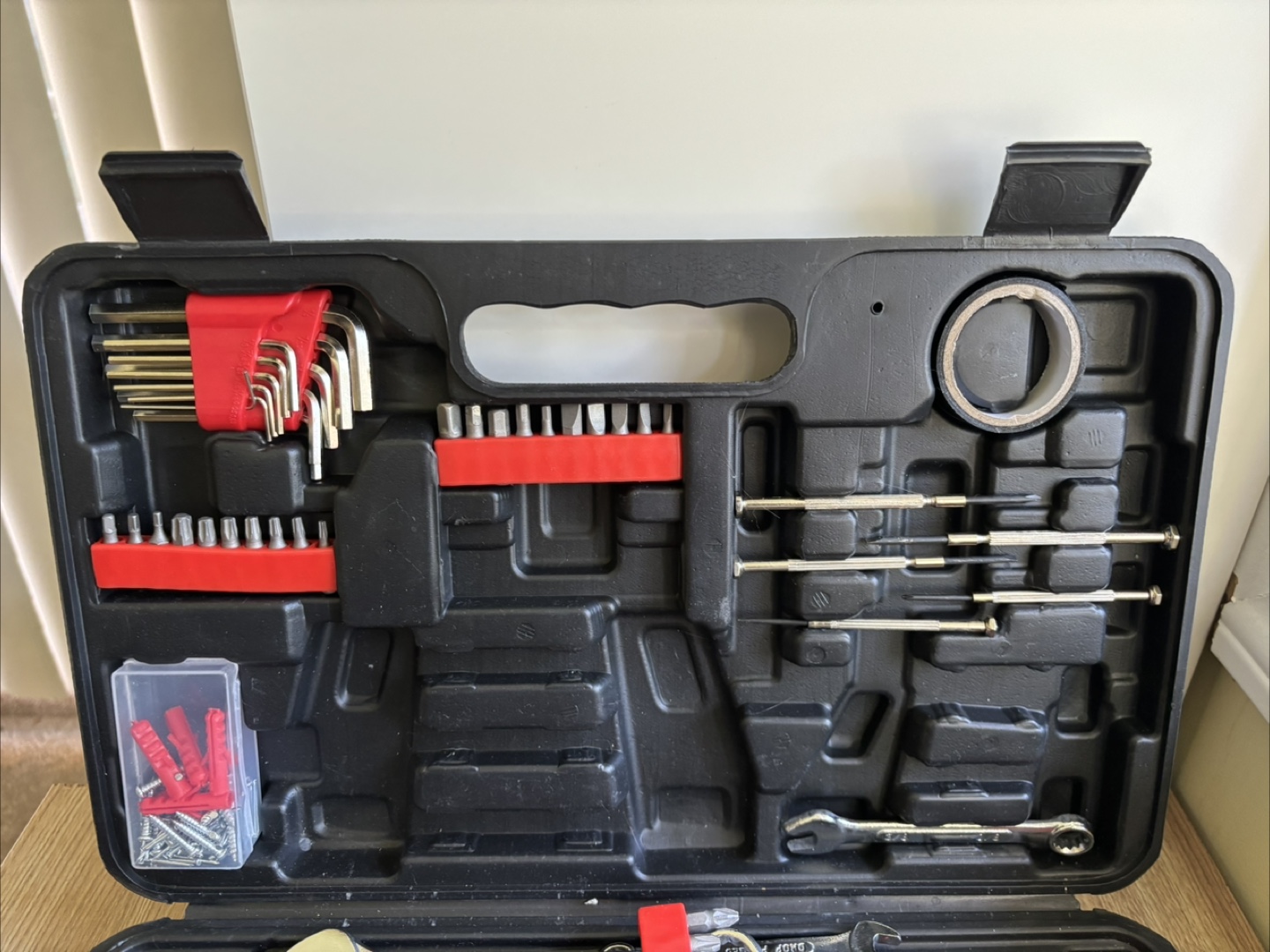New Workman 148-Piece Tool Set - photo 4