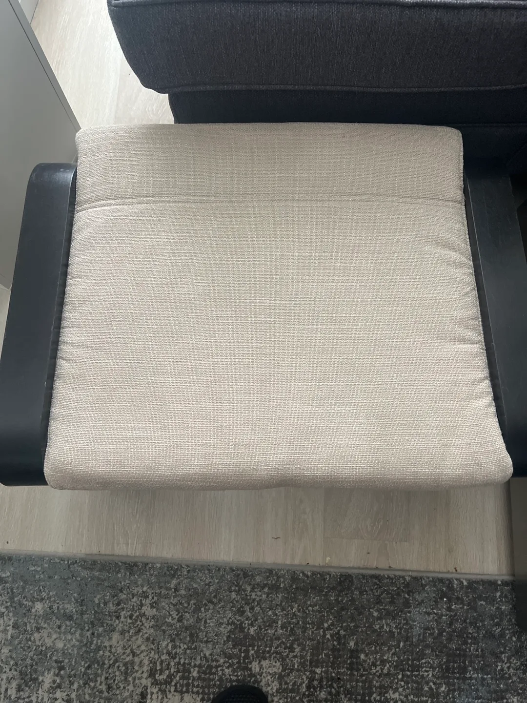 IKEA POÄNG Ottoman - Comfy Footrest image indicator(9)