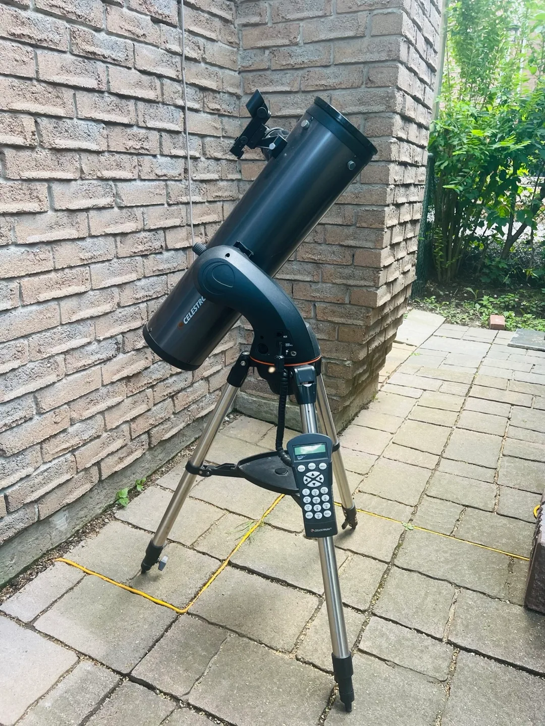 Celestron NexStar 130SLT computerized Telescope image indicator(2)
