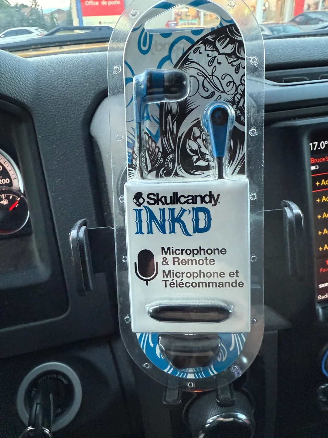 New Skullcandy INKD Microphone & Remote Earbuds thumbnail