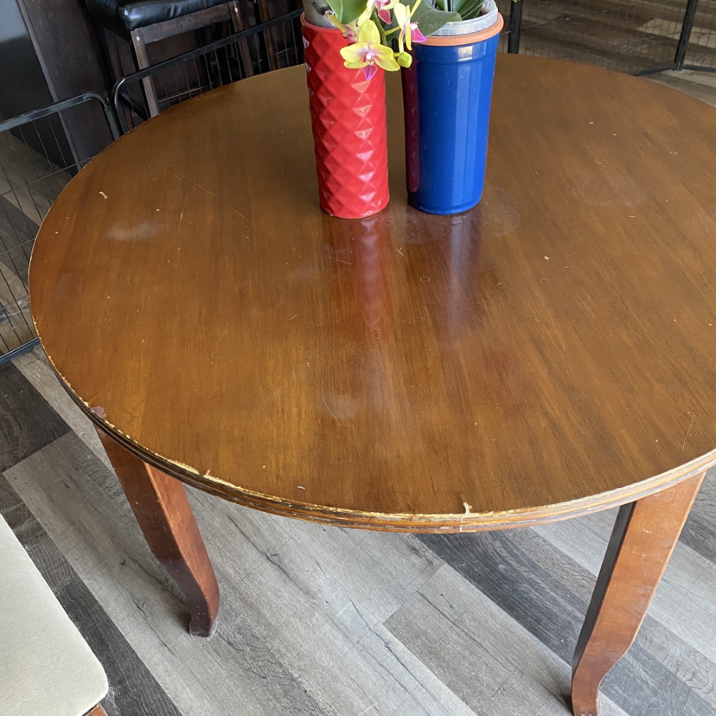 Round Wooden Dining Table (4 person) - photo 4