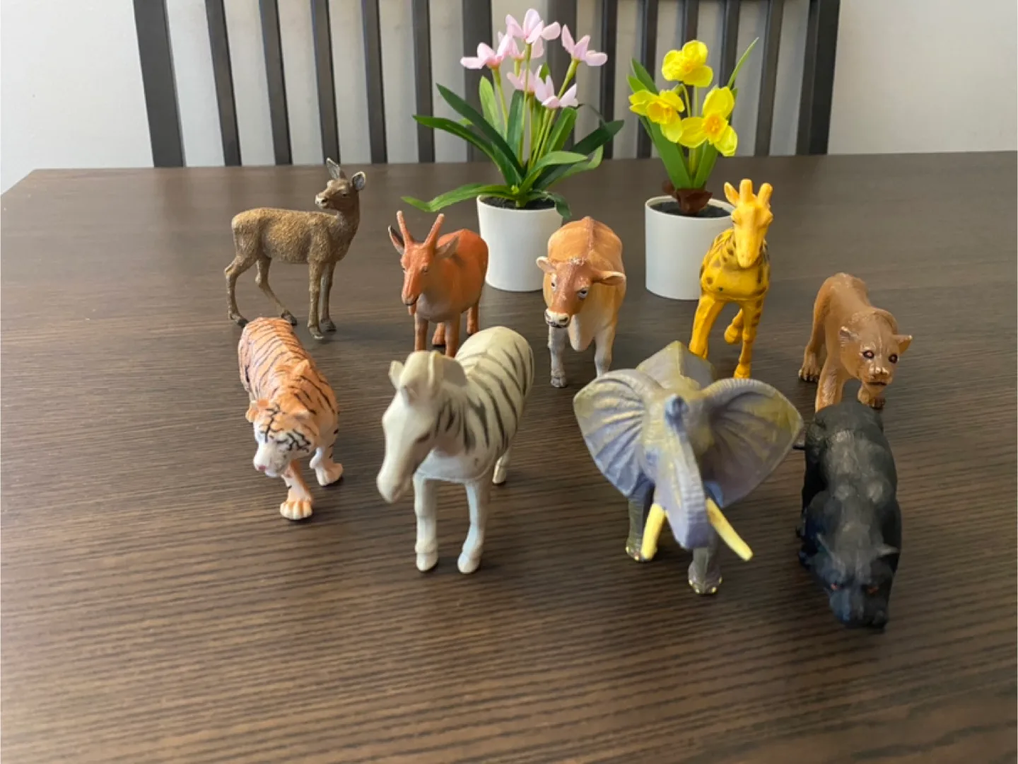 Animal Figurines Set image indicator(3)