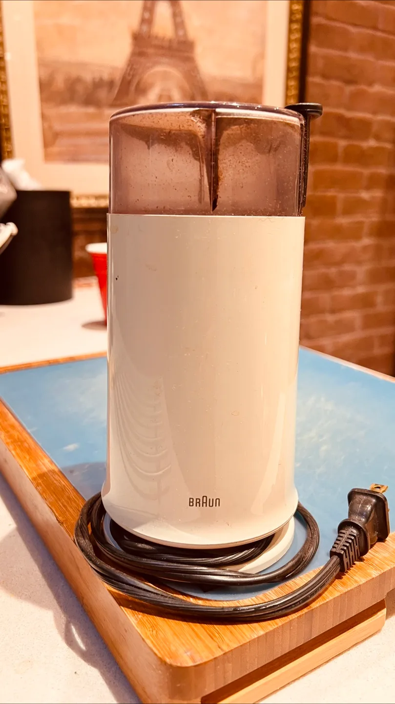 Braun Coffee Grinder 🇨🇦 thumbnail