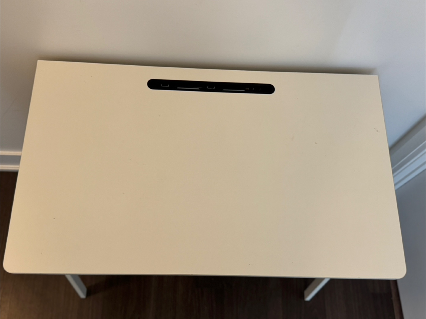 MOVING SALE: DEILALY White Desk – Perfect for Small Spaces - photo 3