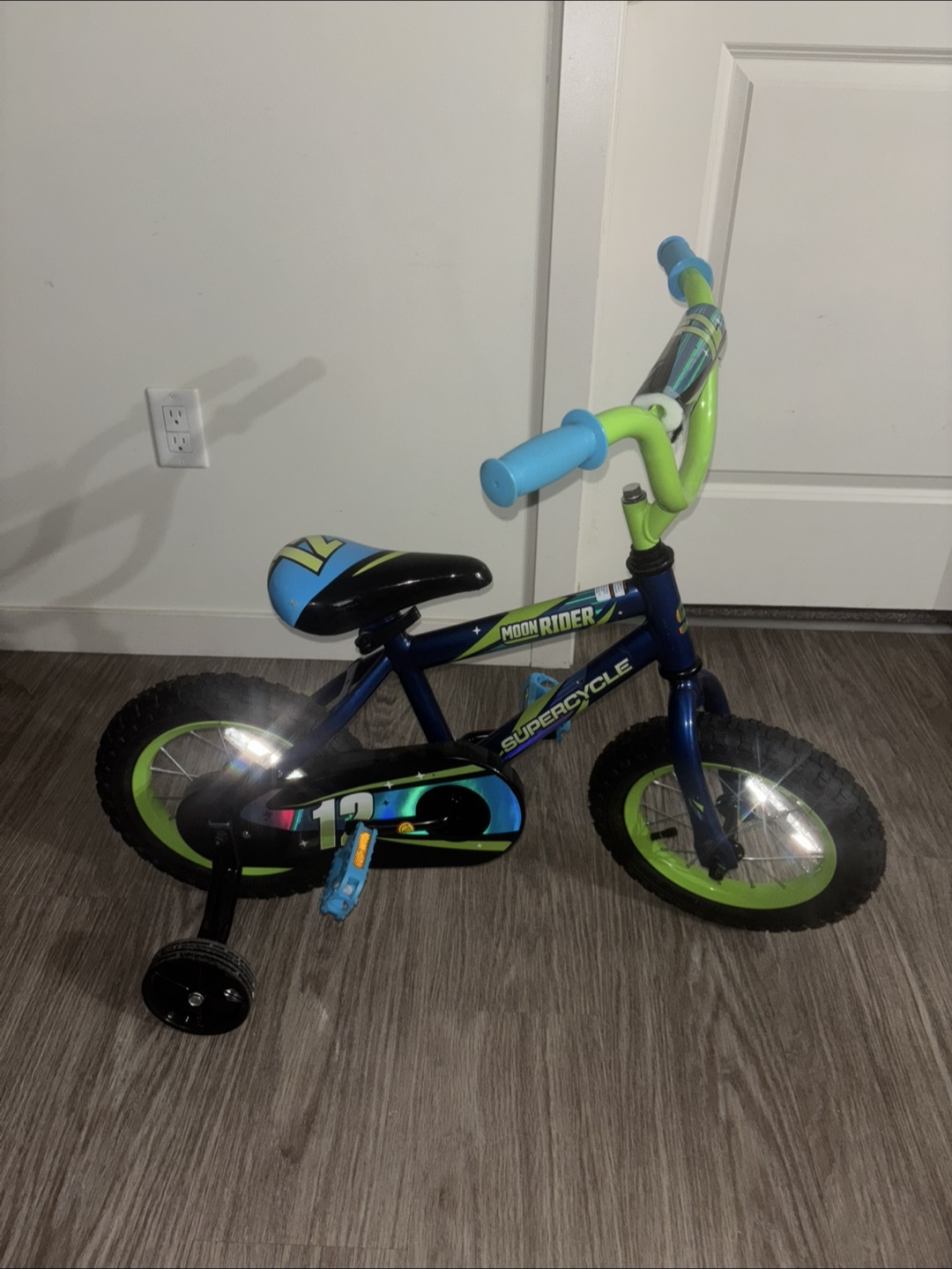 Supercycle Moon Rider Kids' Bike, 12-in Wheel