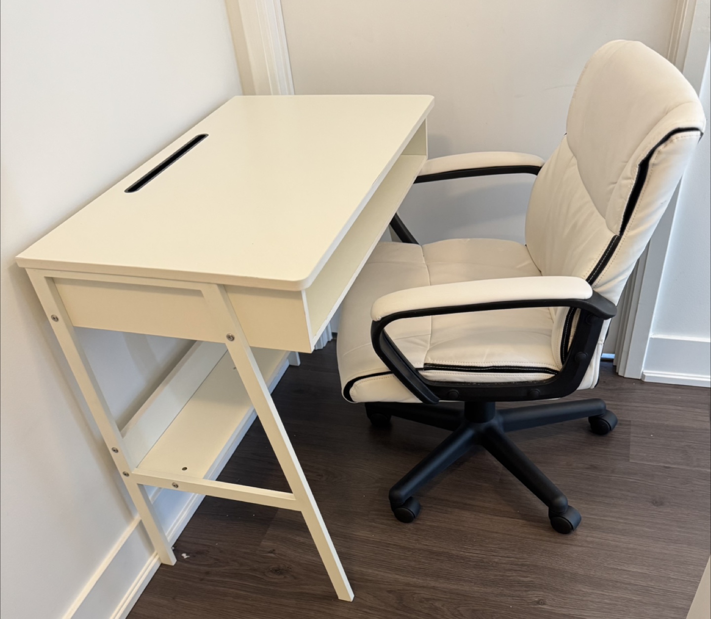 MOVING SALE: White Ergonomic Office Chair - photo 4