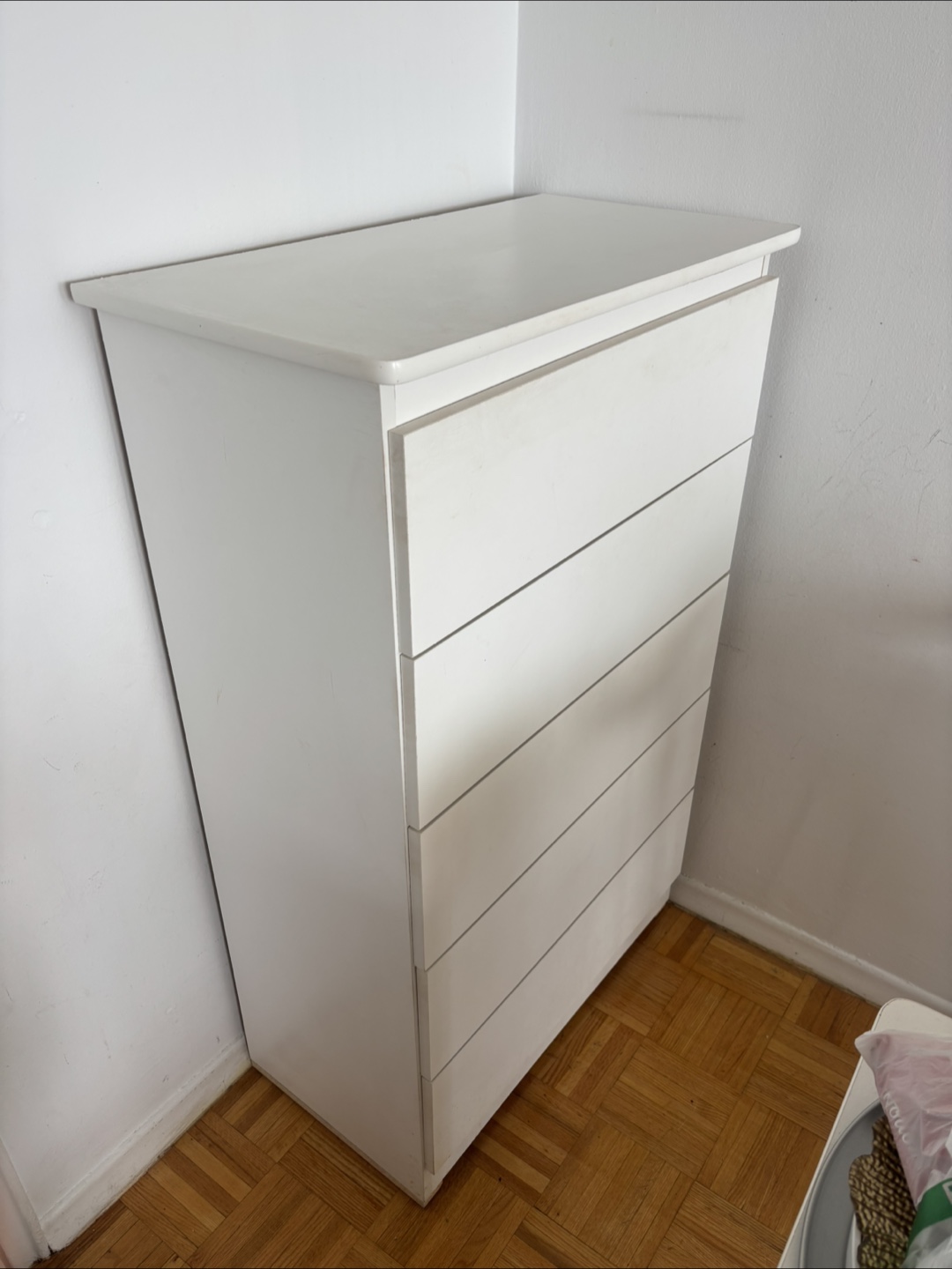 White 5-Drawer Dresser