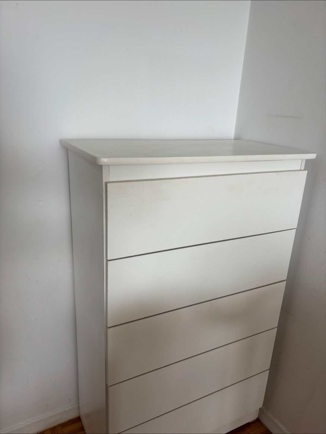 White 5-Drawer Dresser - photo 2
