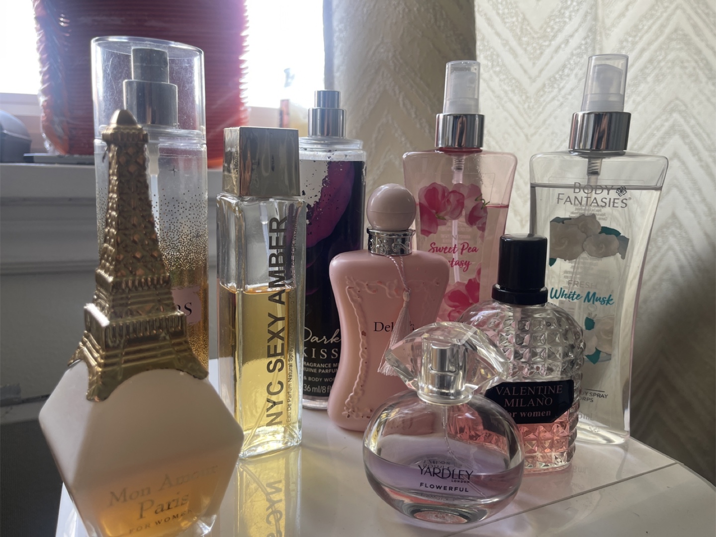 Random perfume all in $10