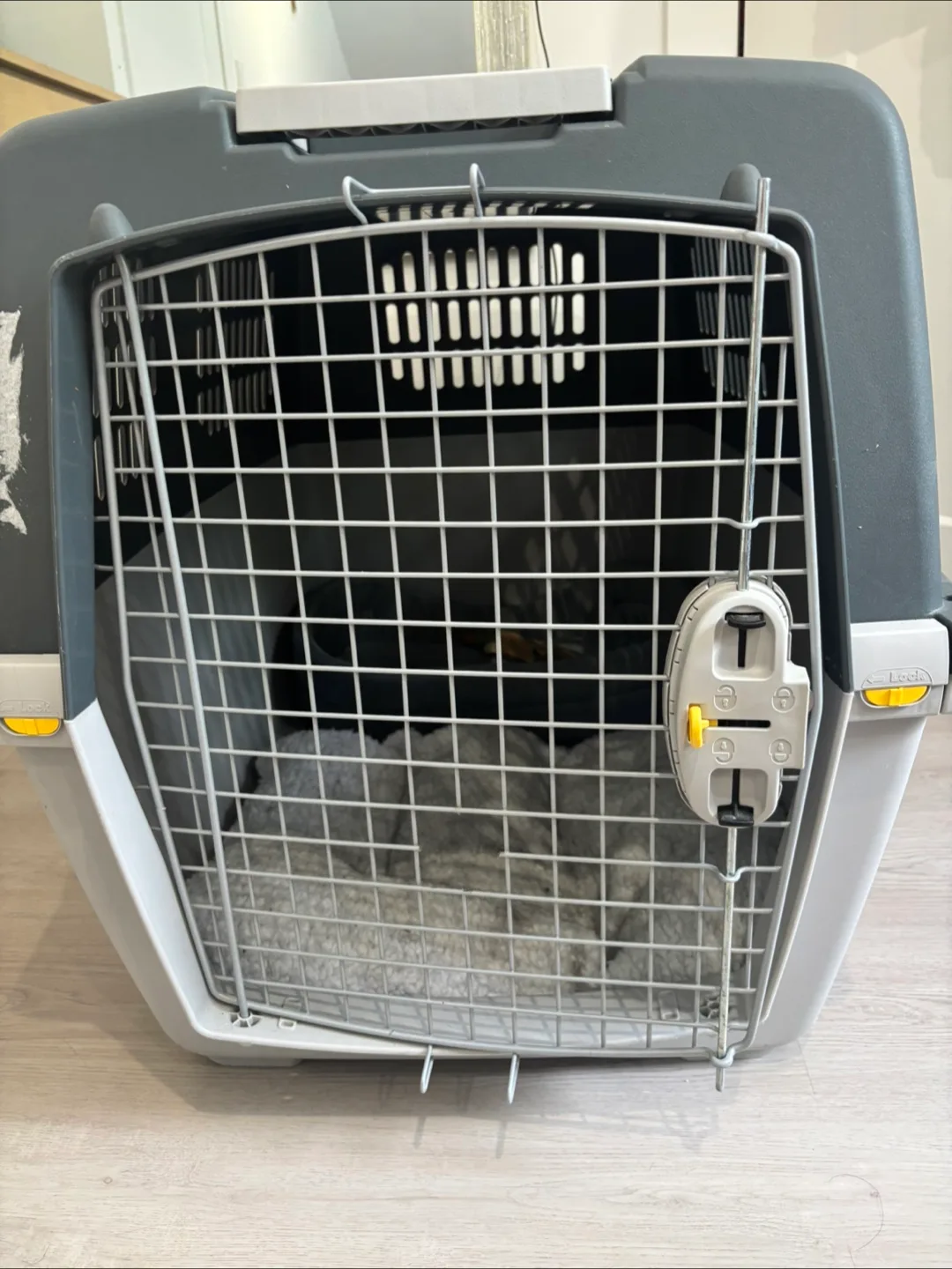 Big Pet Carrier - 75cm x 59cm image indicator(4)