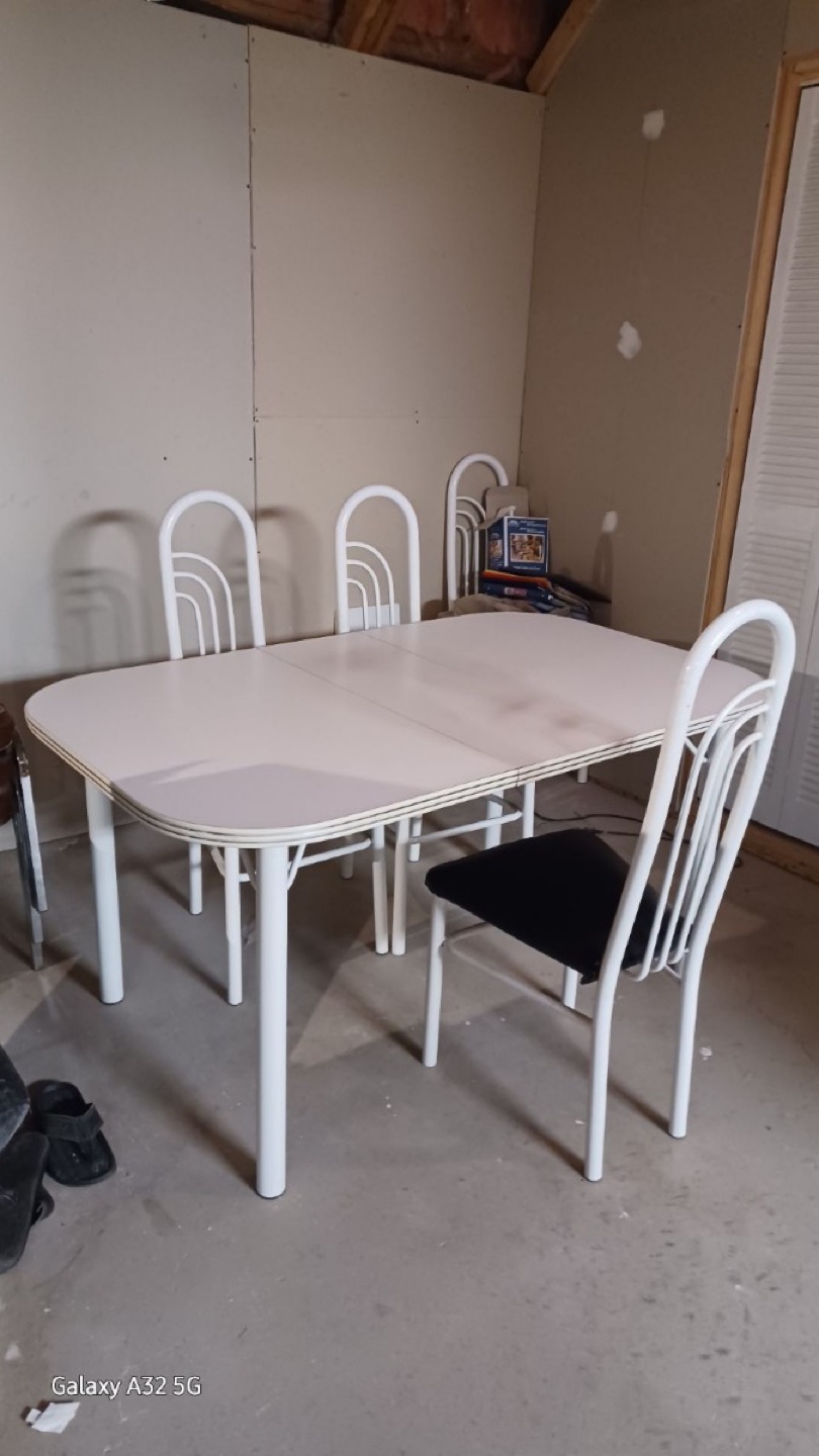 Dining Table with 4 Chairs - White - photo 2