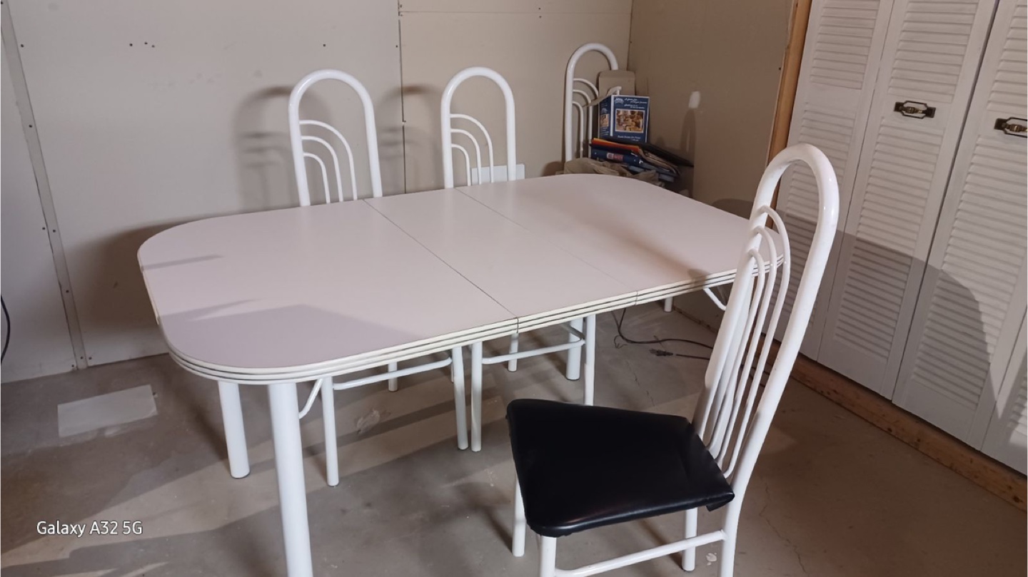 Dining Table with 4 Chairs - White - photo 4