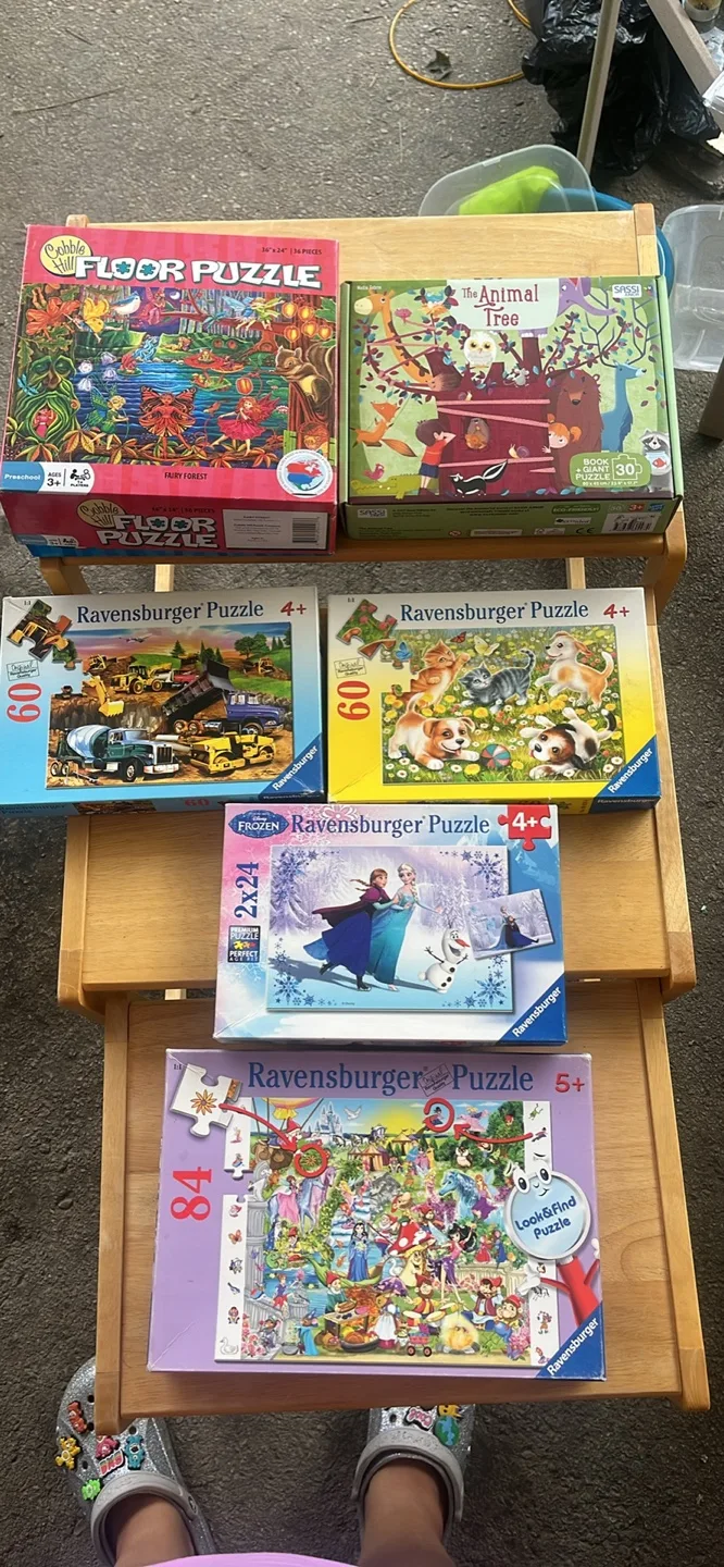 Kids' Puzzles: Ravensburger, Cobble Hill, Sassi thumbnail