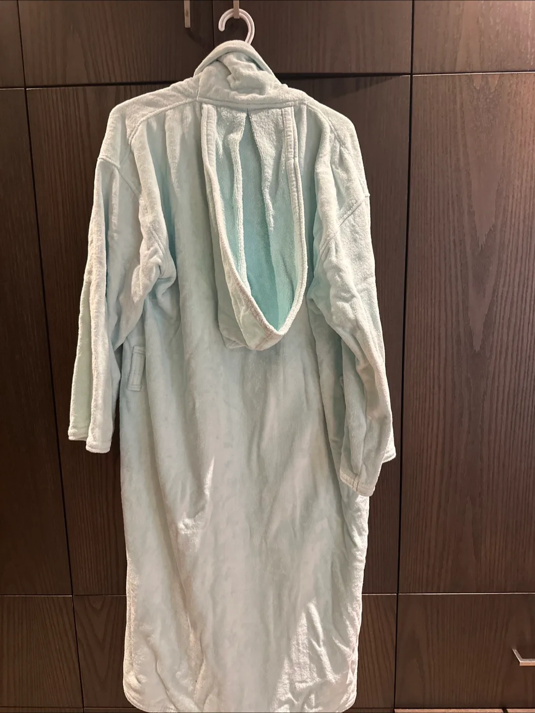 Light Blue Bath Robe 🇨🇦 image indicator(2)