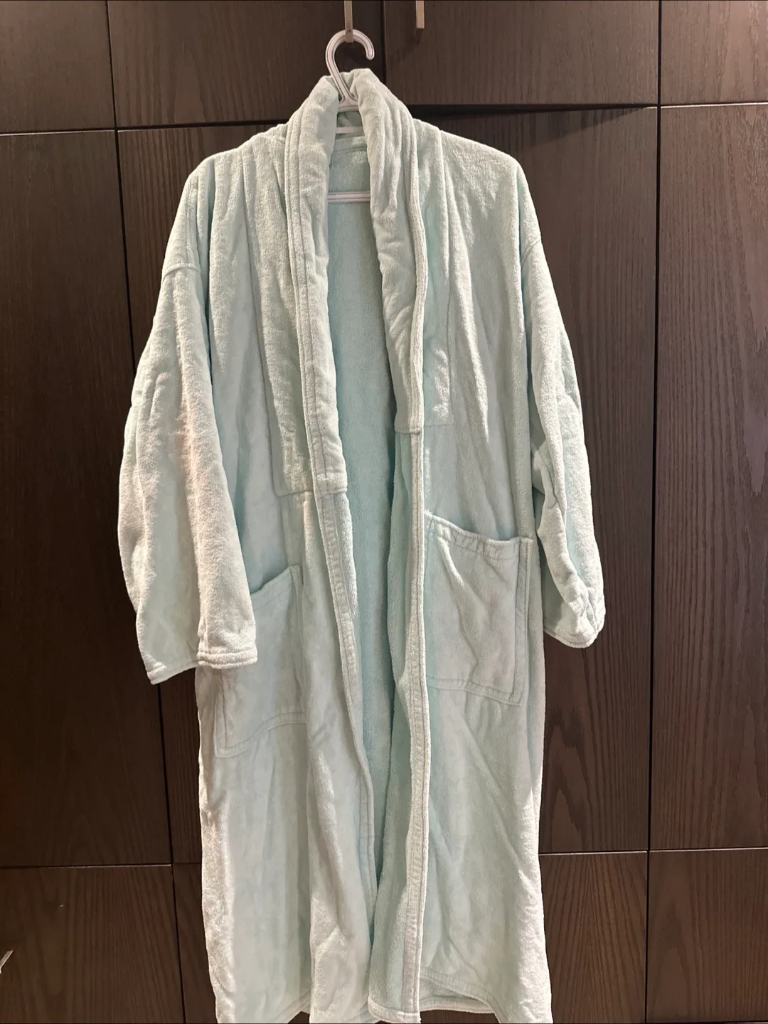 Light Blue Bath Robe 🇨🇦 thumbnail
