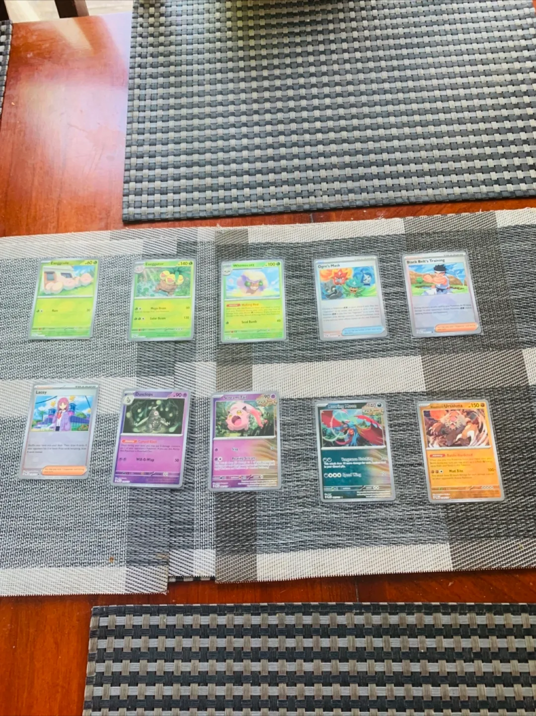 Pokemon Trading Cards: 1 masterball reverse / 9 pokeball reverse thumbnail
