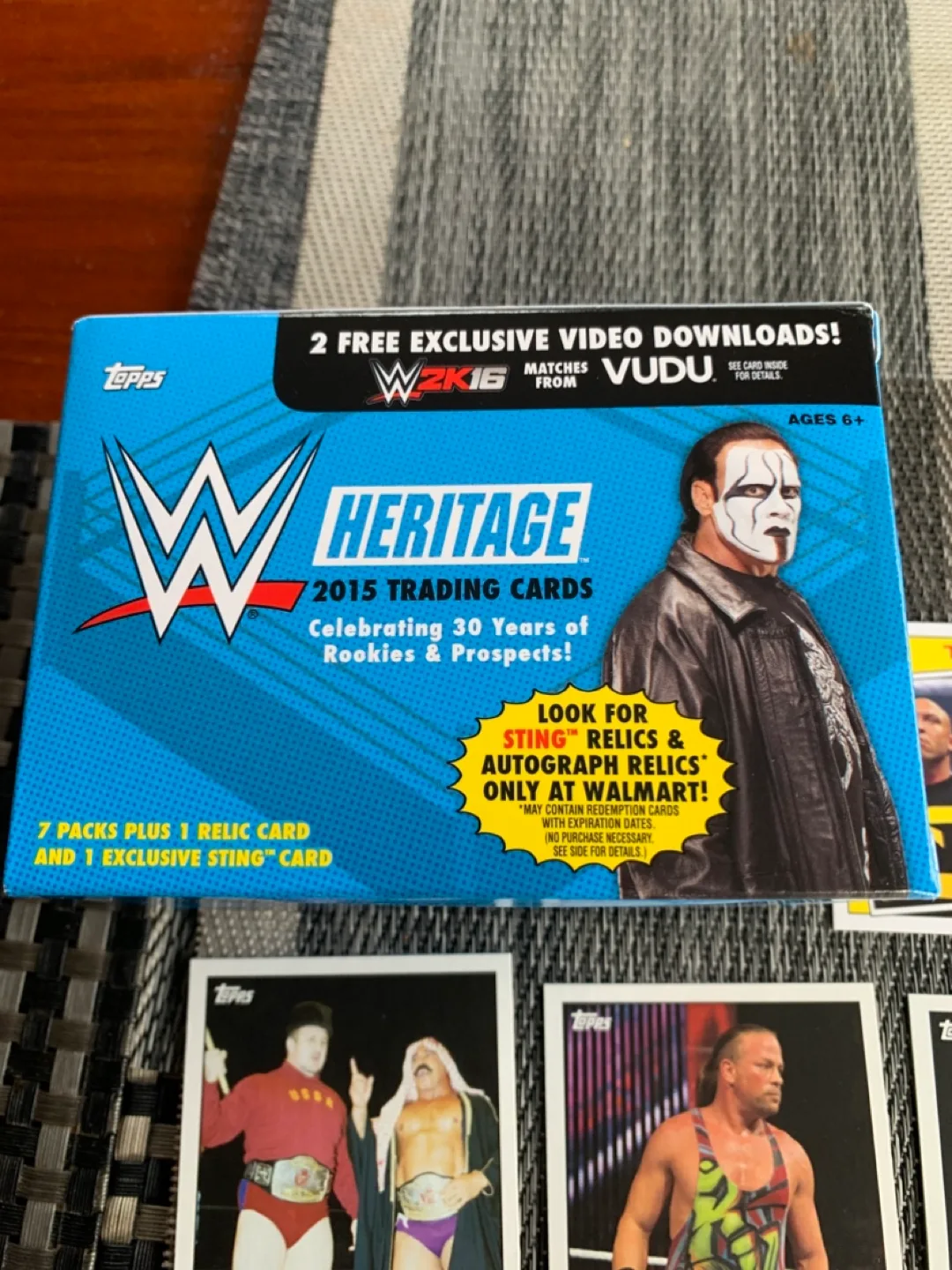 WWE 62 Loose Heritage Wrestling Trading Cards TOPPS (2015) thumbnail
