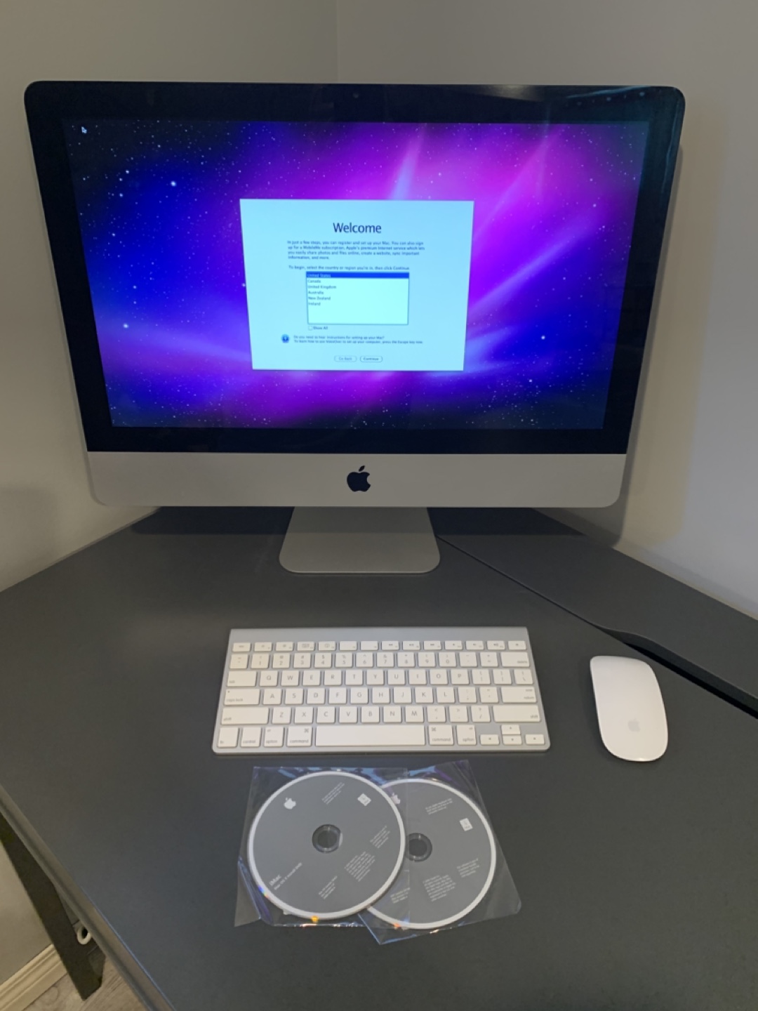 Apple iMac (21.5 inch, Late 2009)