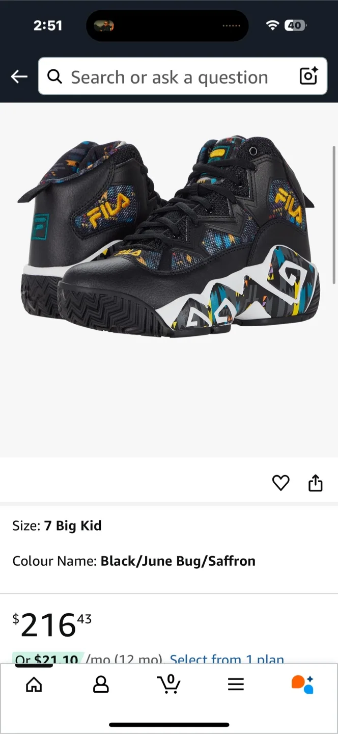 Fila basketball shoes, size 6.5 image indicator(2)