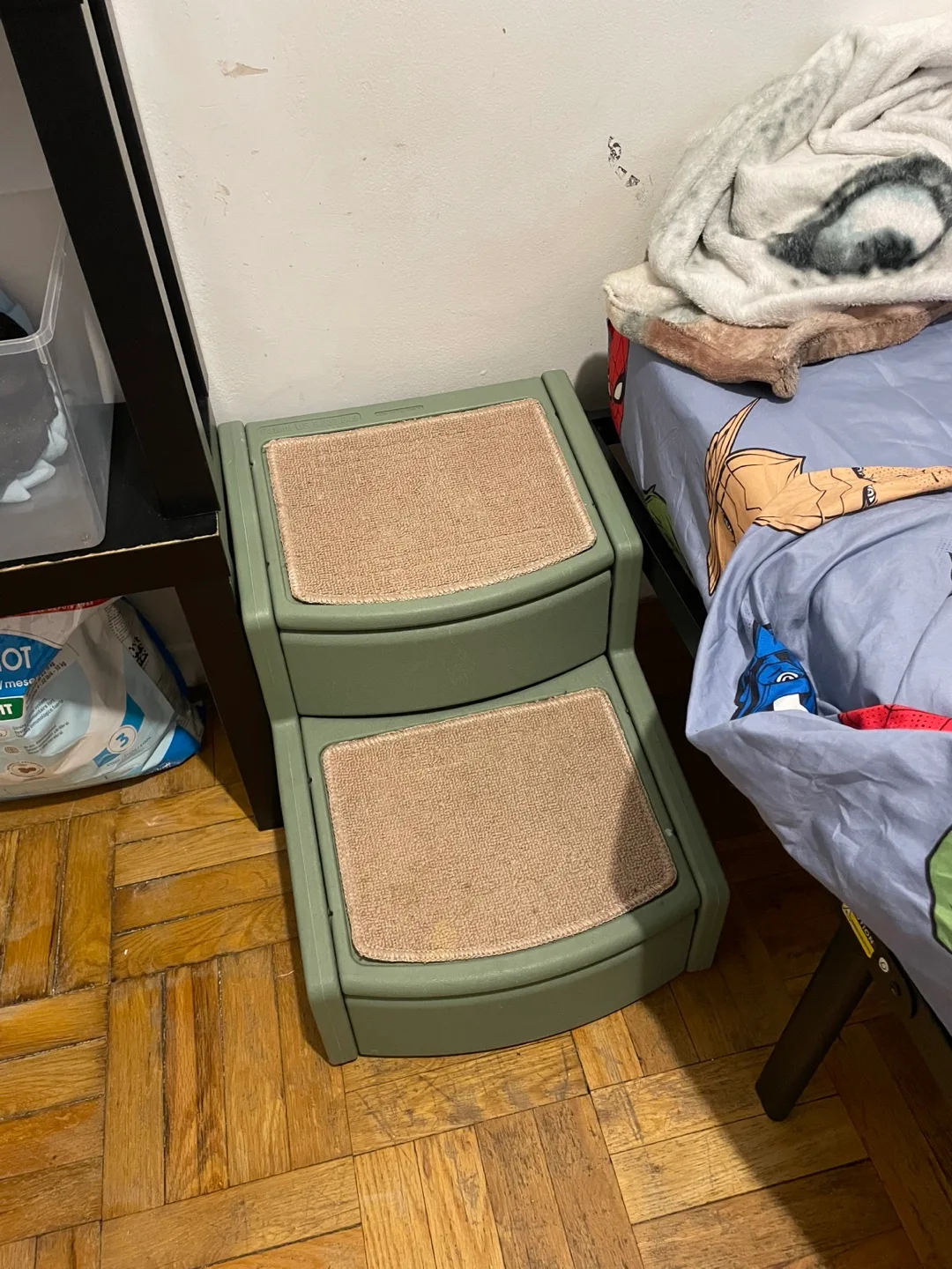 Pet Gear Dog Stairs (up to 75lbs) thumbnail