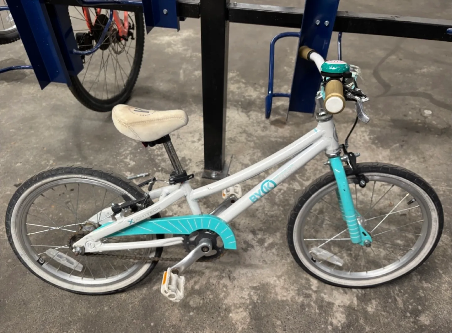 BYK E-350 Kids 18" Bike (Ages 4-6) thumbnail