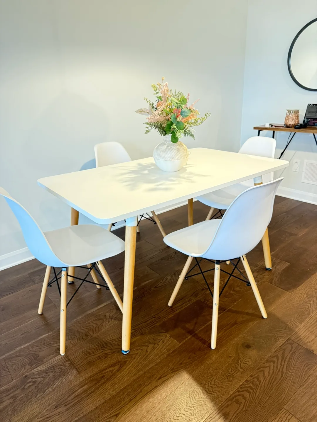 Dining Table Set: White Table + 4 Chairs