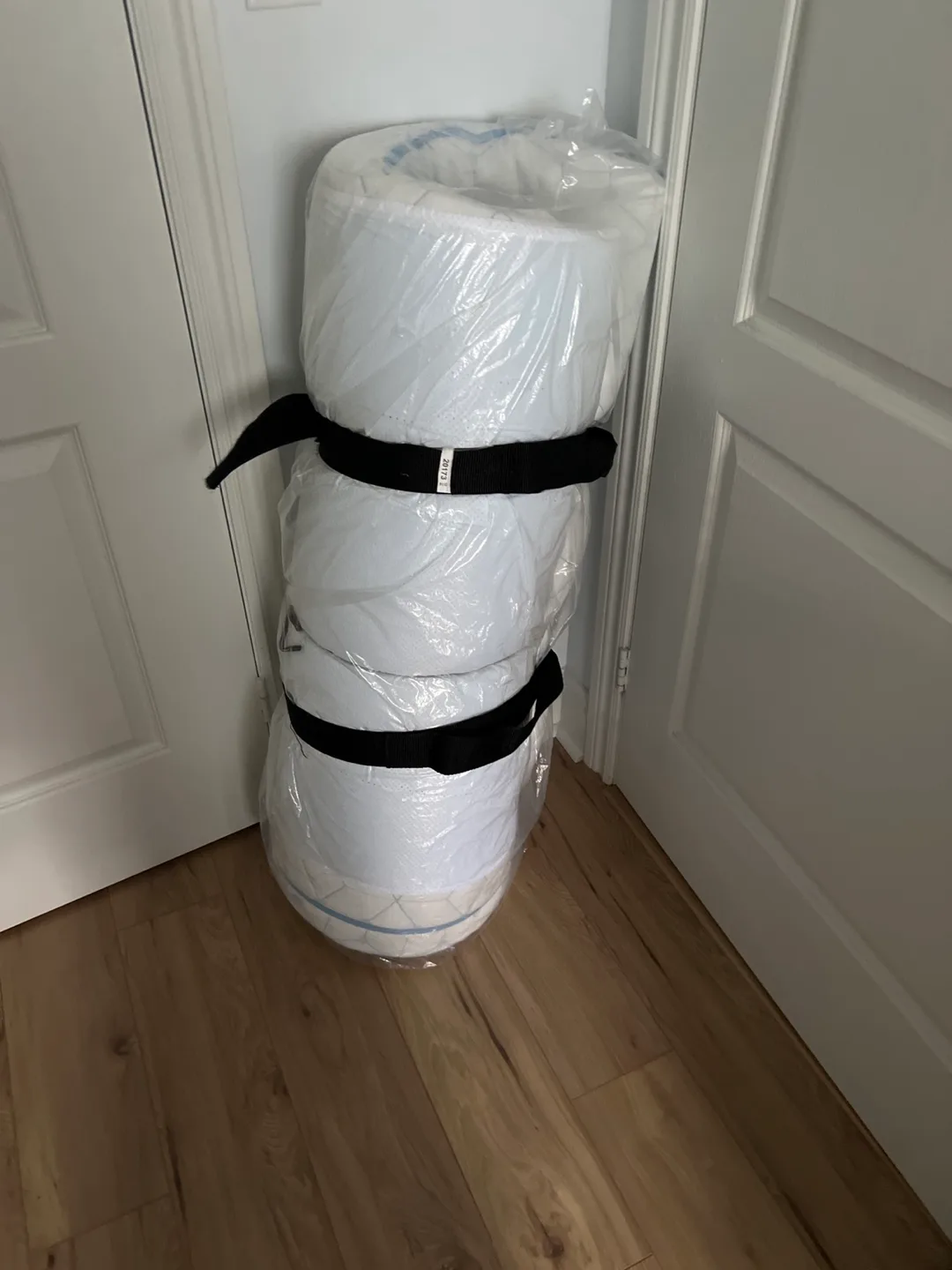 BedStory Mattress - Great Condition image indicator(2)