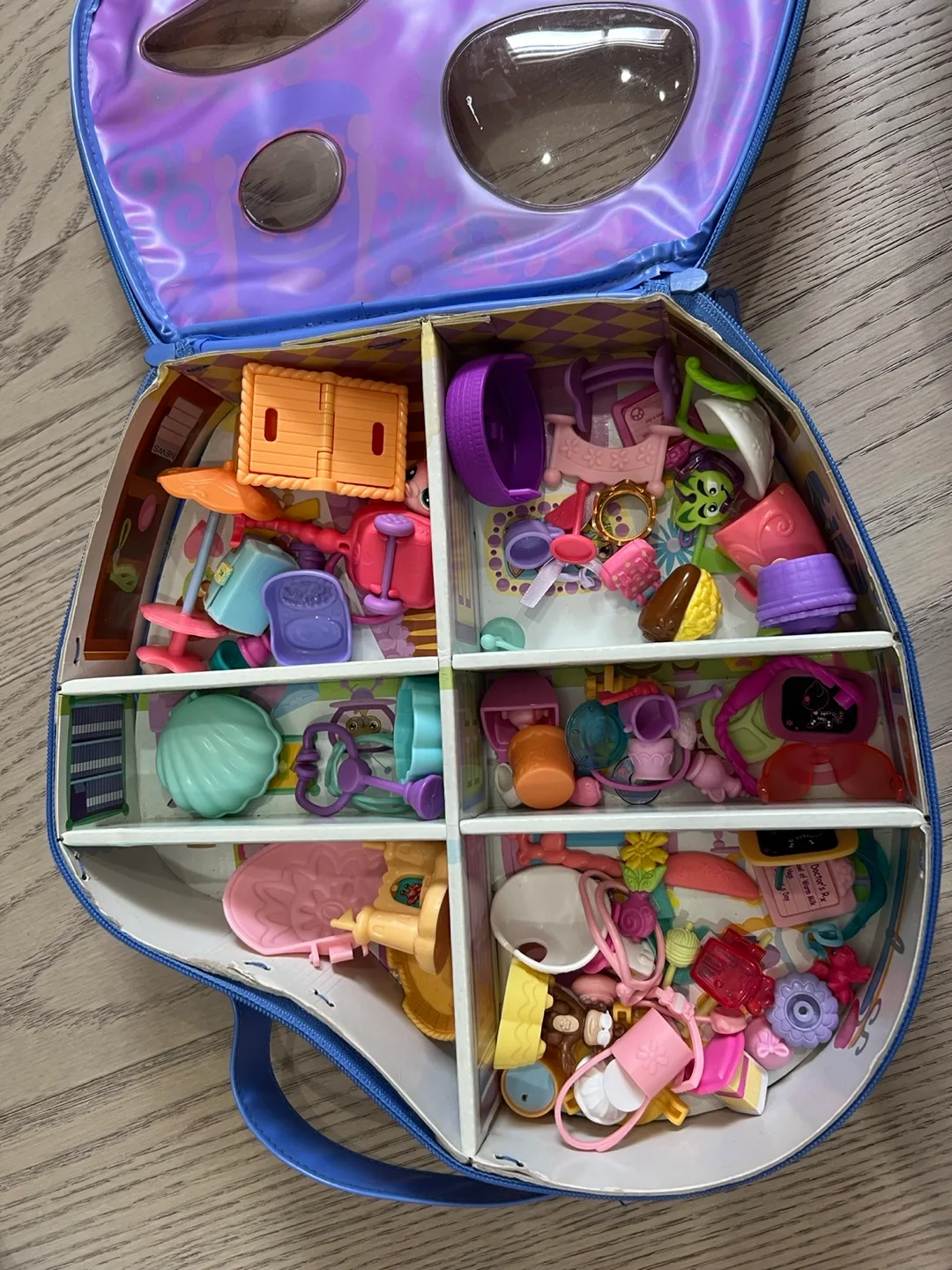 Littlest Pet Shop Lot image indicator(3)