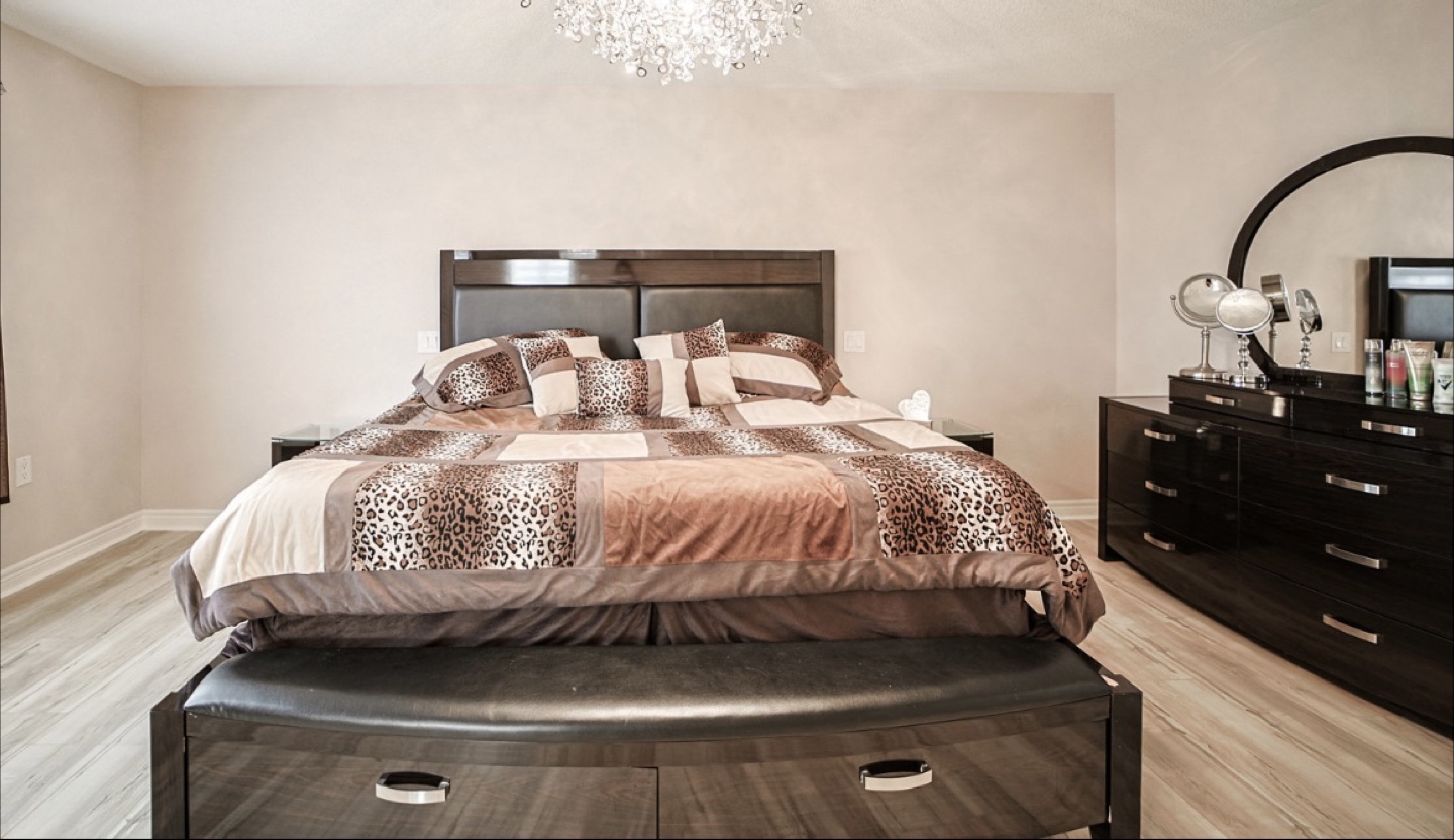 King Size Bedroom Set - Moving Sale! - photo 2